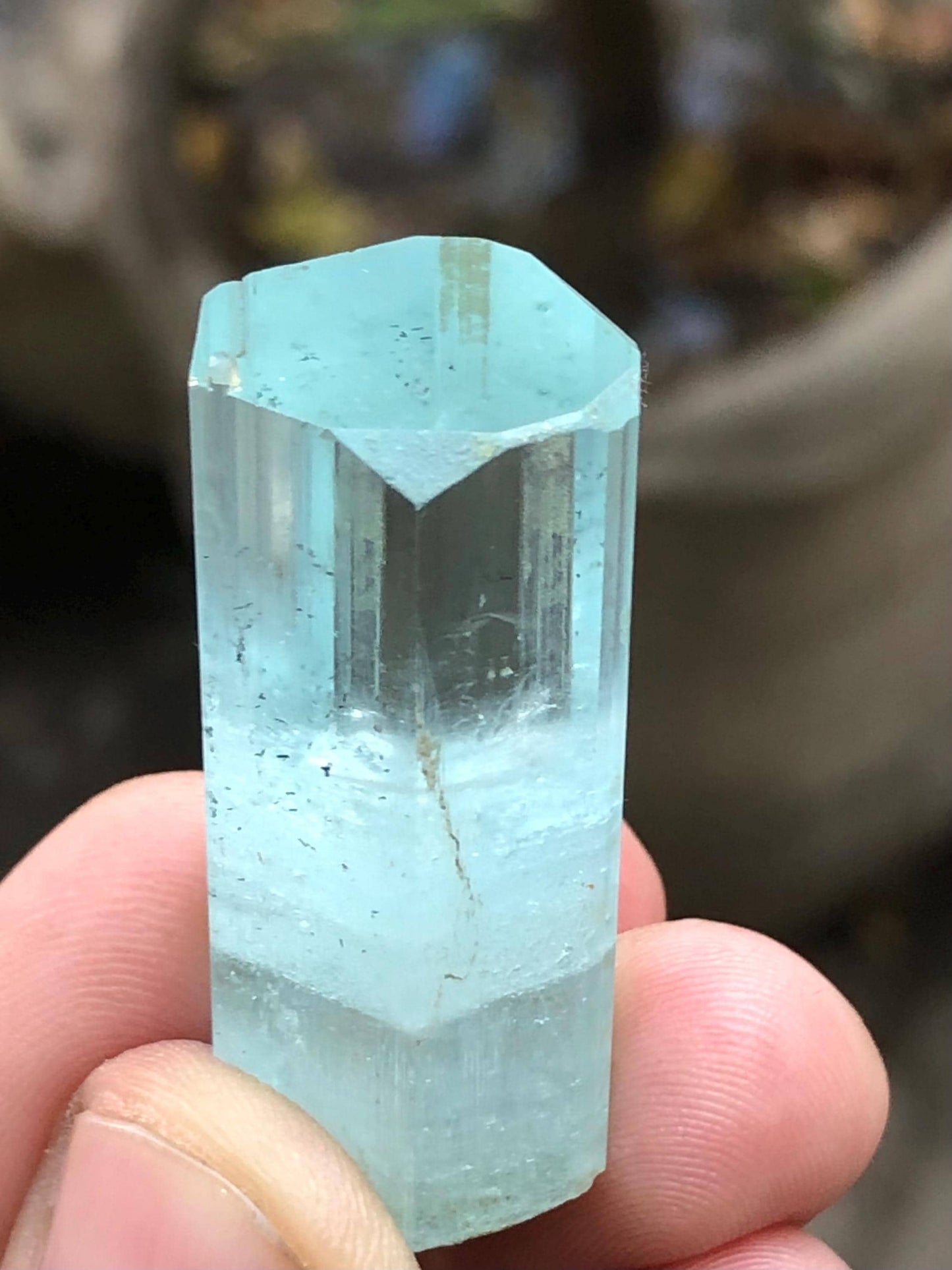 Aquamarine Crystal 20 g - Terminated Natural Specimen from Pakistan