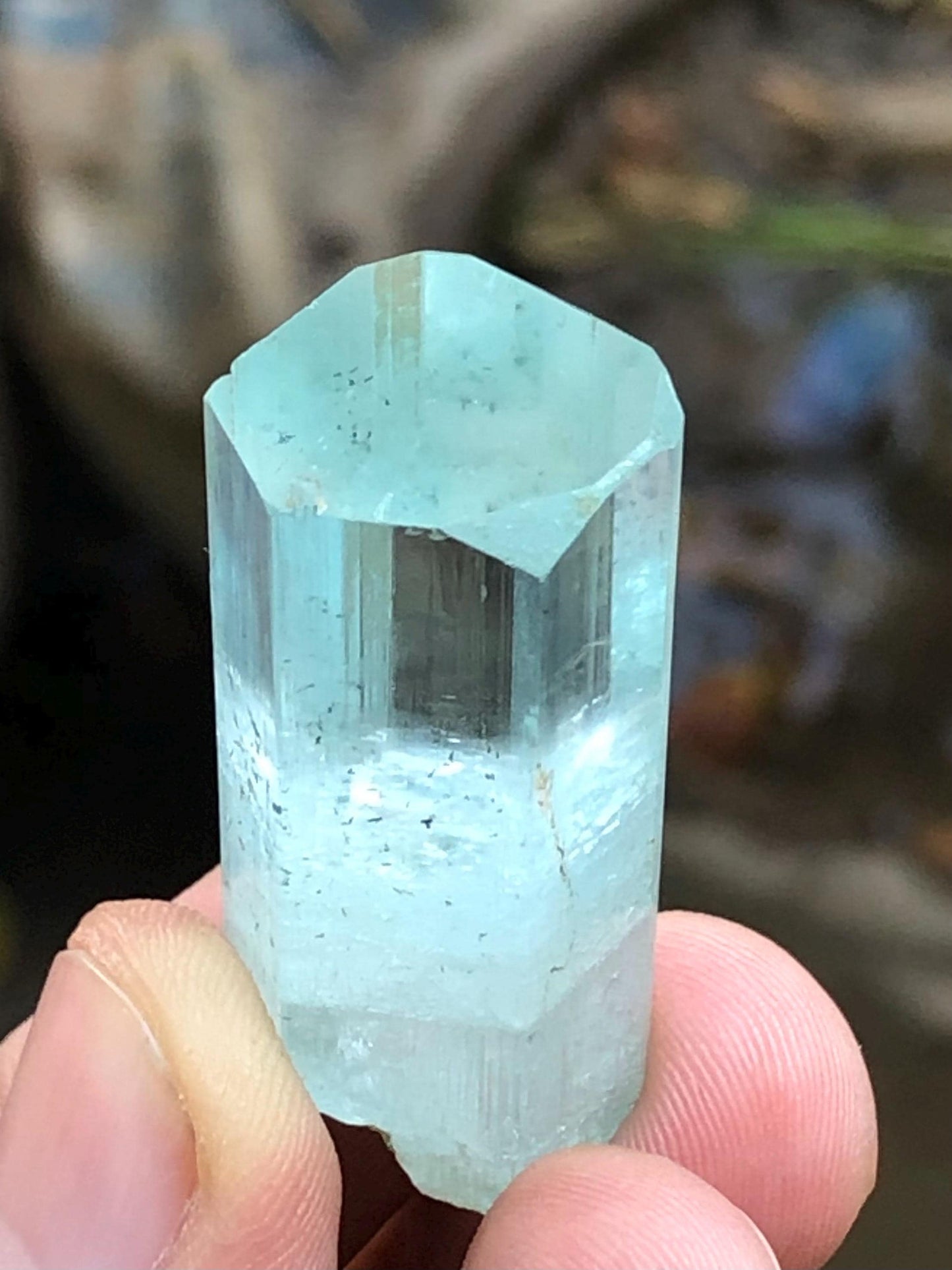 Aquamarine Crystal 20 g - Terminated Natural Specimen from Pakistan