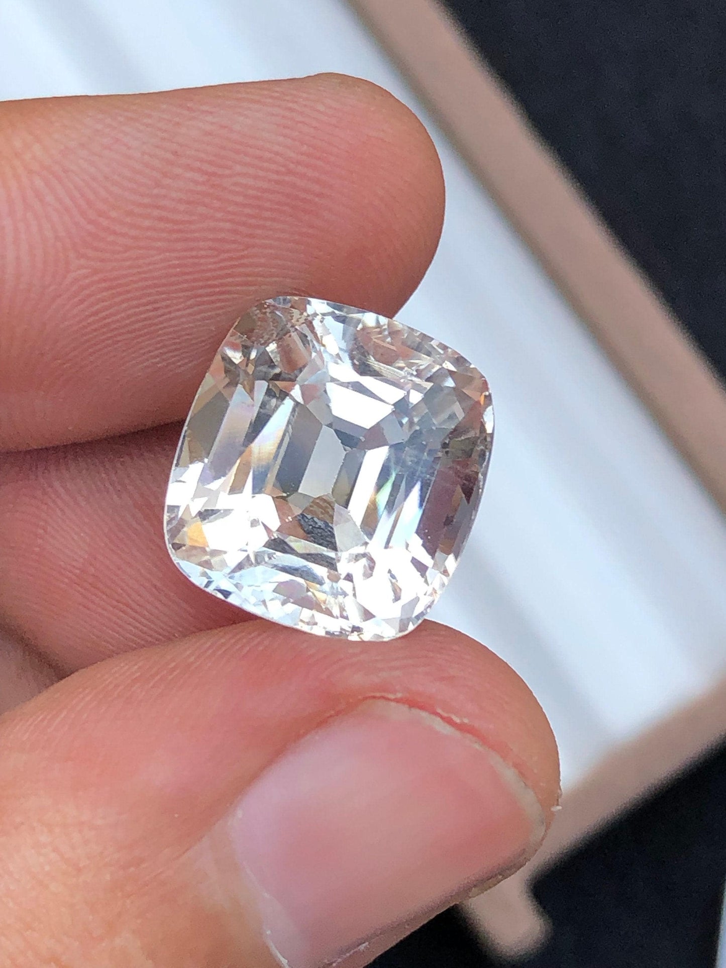 Topaz Faceted 12.35 ct - Skardu Origin Natural Gem for Jewelry