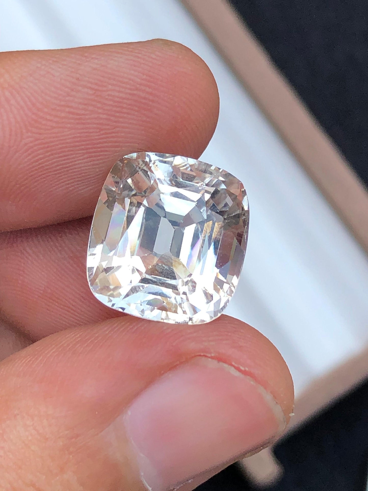 Topaz Faceted 12.35 ct - Skardu Origin Natural Gem for Jewelry