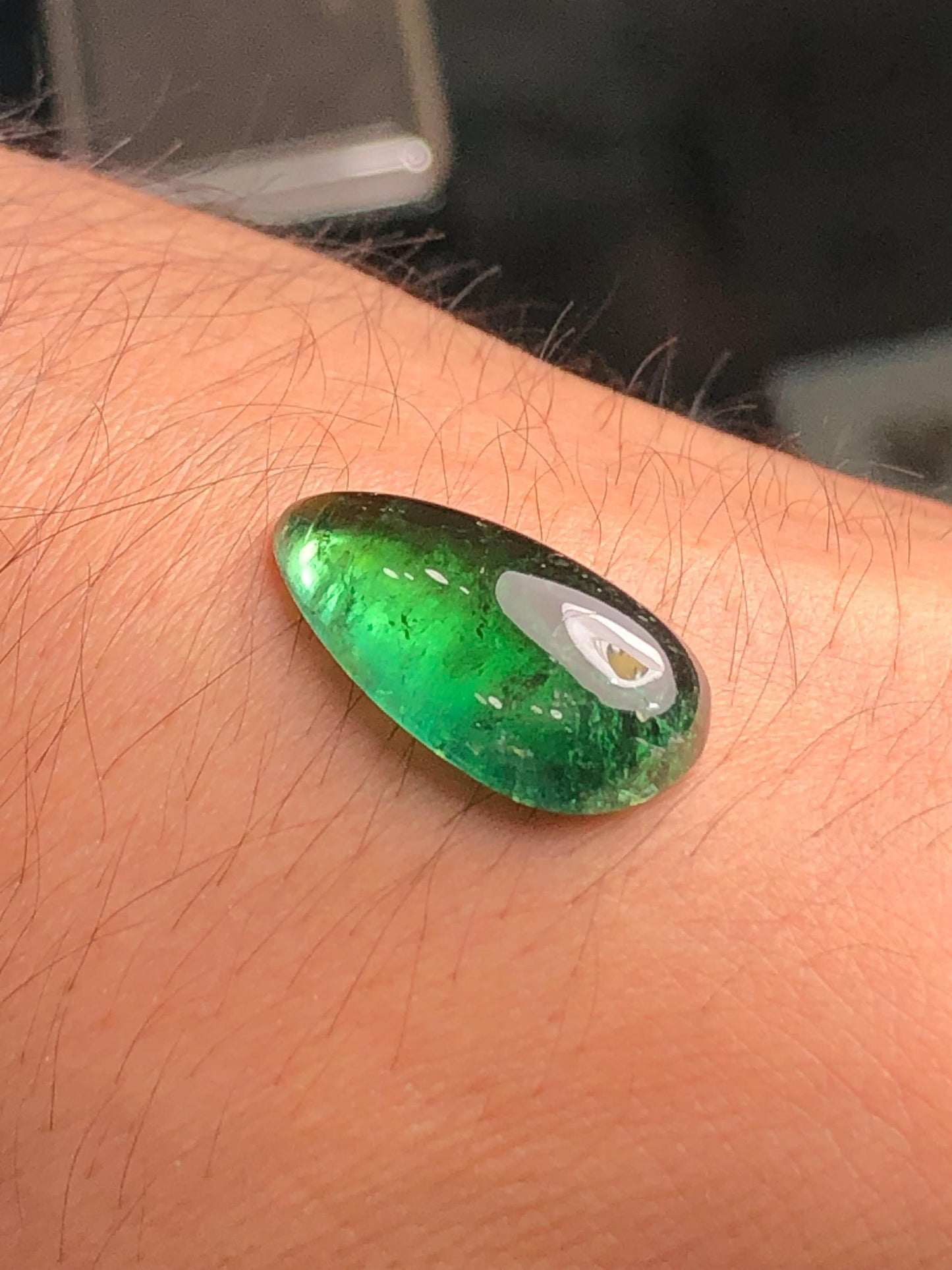 Green Tourmaline Cabochon 12.50 ct - Natural Gem for Ring or Pendant