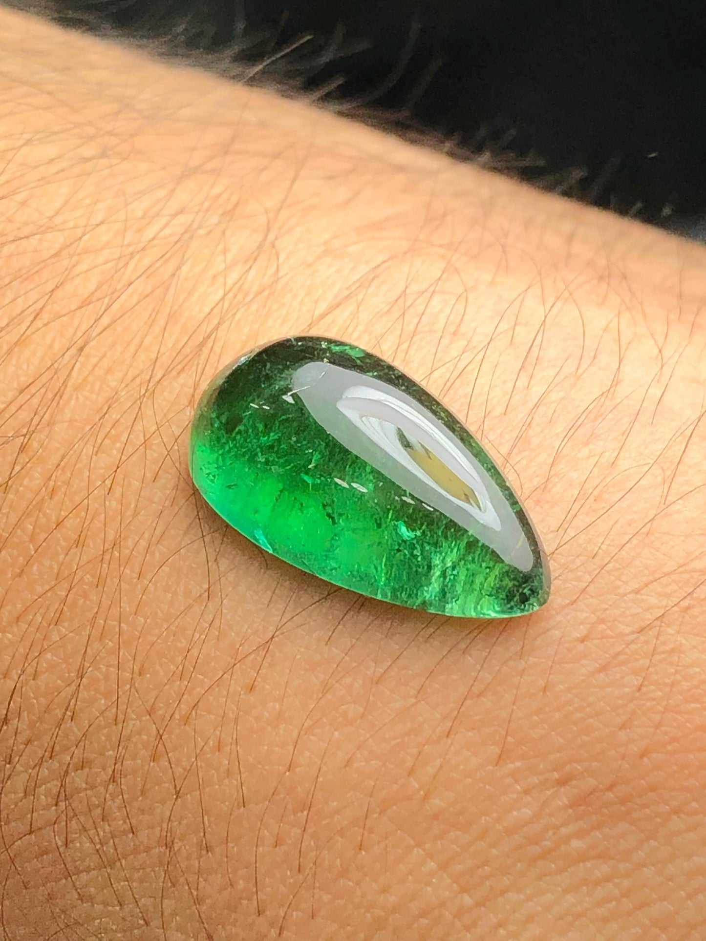 Green Tourmaline Cabochon 12.50 ct - Natural Gem for Ring or Pendant