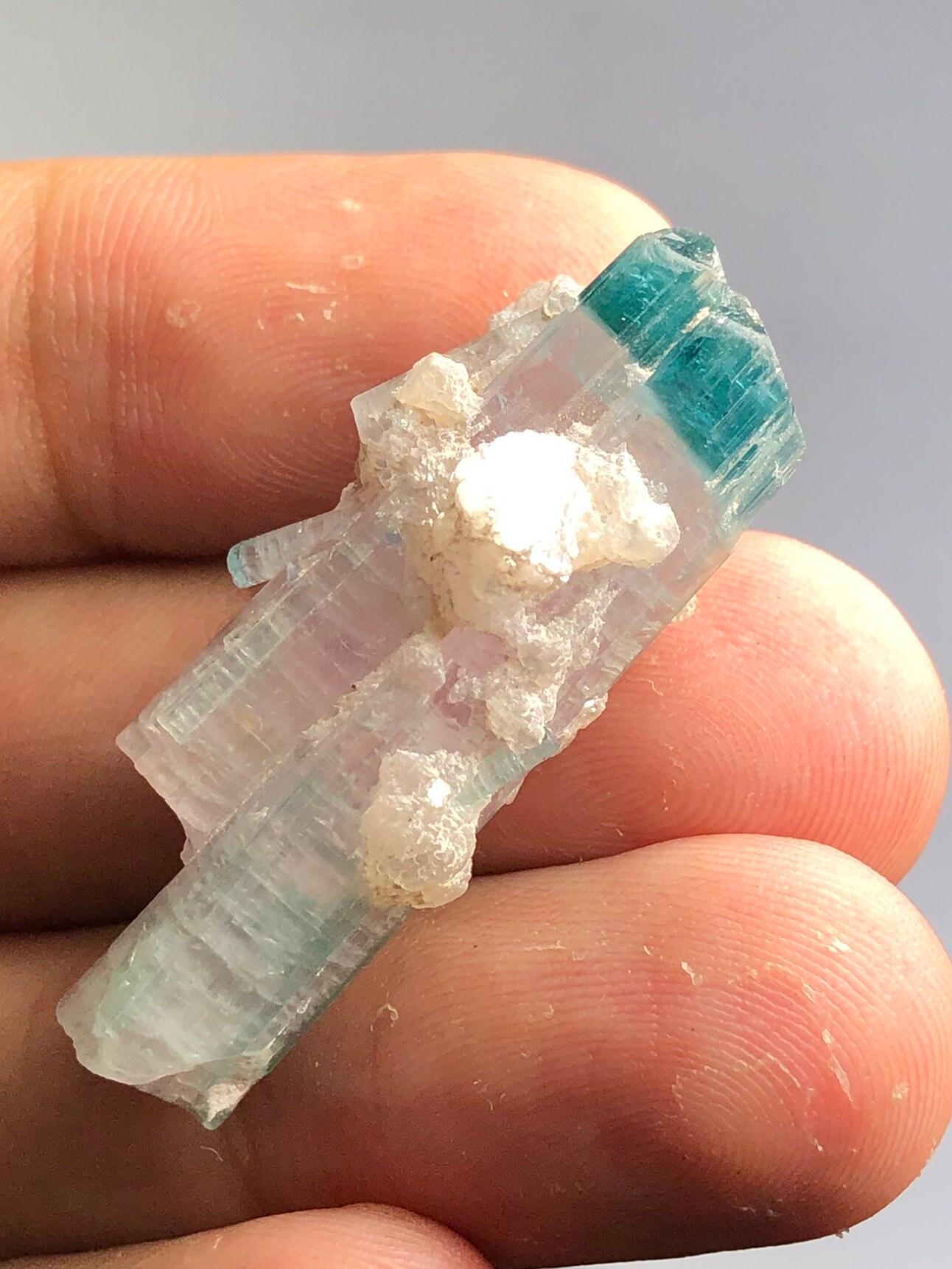 Tourmaline Crystal Specimen 39 ct - Collector Mineral Piece