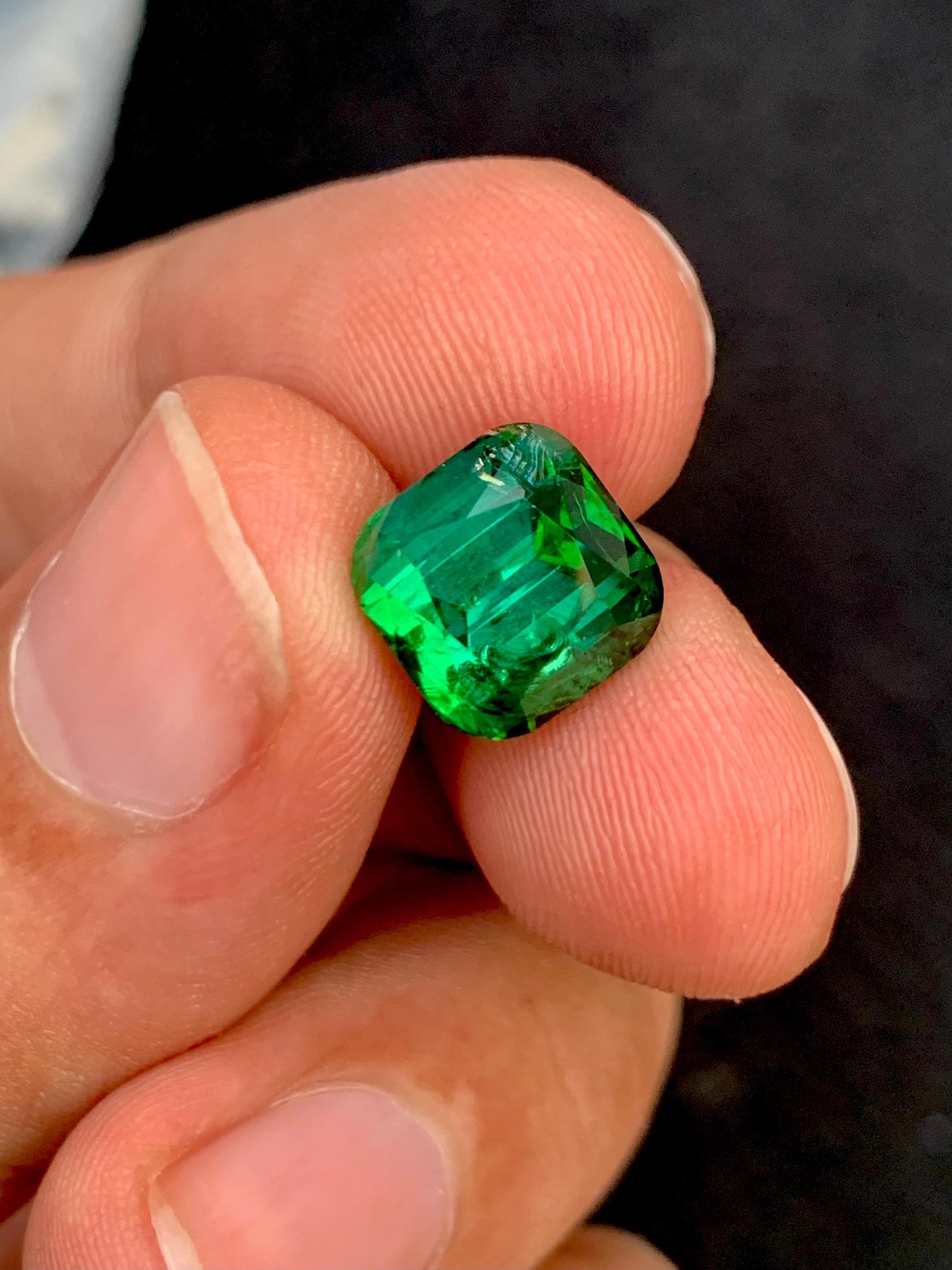 Green Tourmaline Faceted 6.40 ct - Natural Gemstone for Jewelry