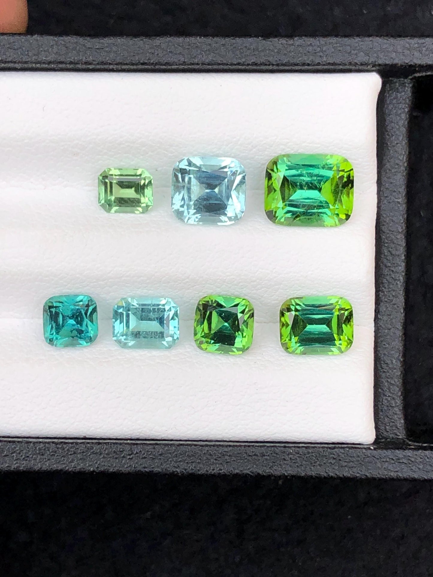 Bluish Green Tourmaline Lot Faceted 8 ct - Loose Stones for Jewelry