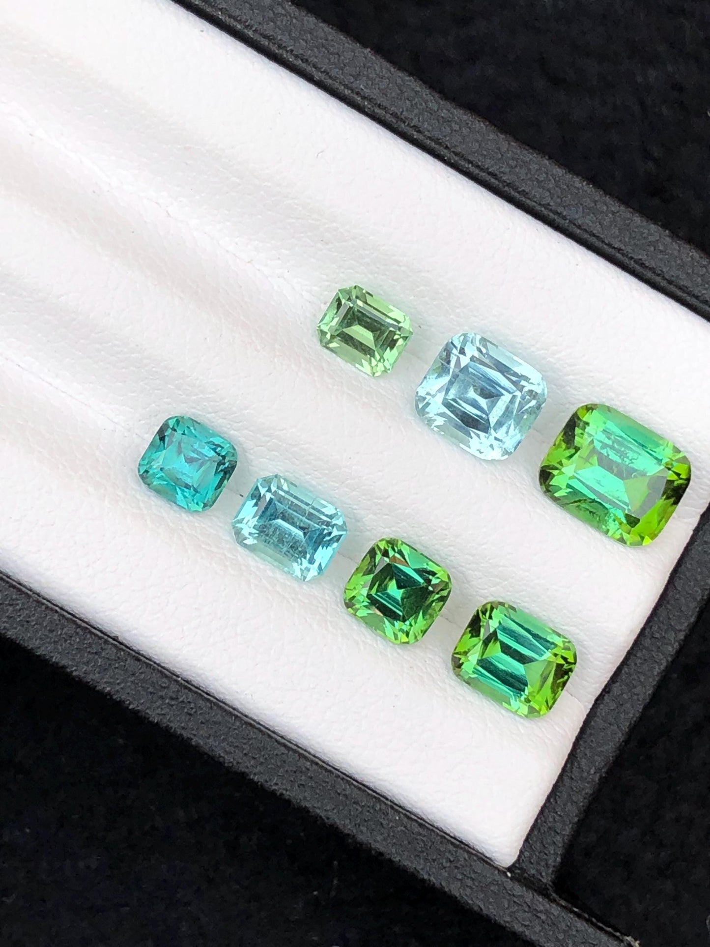 Bluish Green Tourmaline Lot Faceted 8 ct - Loose Stones for Jewelry