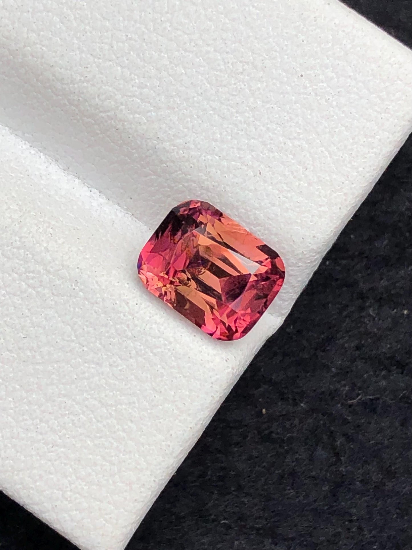 Pink Tourmaline Faceted 1.50 ct - Gemstone for Engagement Ring