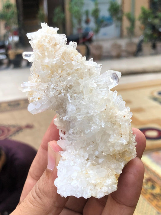 Quartz Crystal Specimen 135 g - Collector Specimen