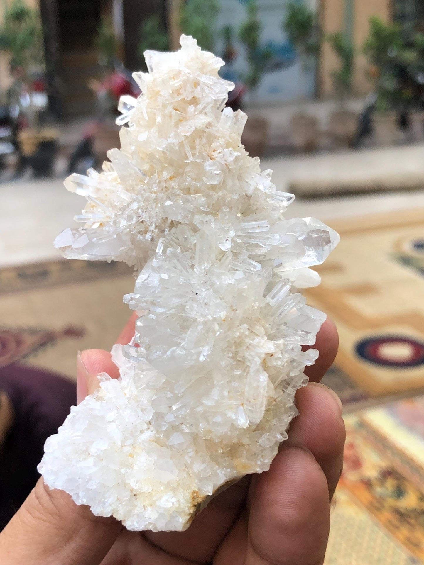 Quartz Crystal Specimen 135 g - Collector Specimen