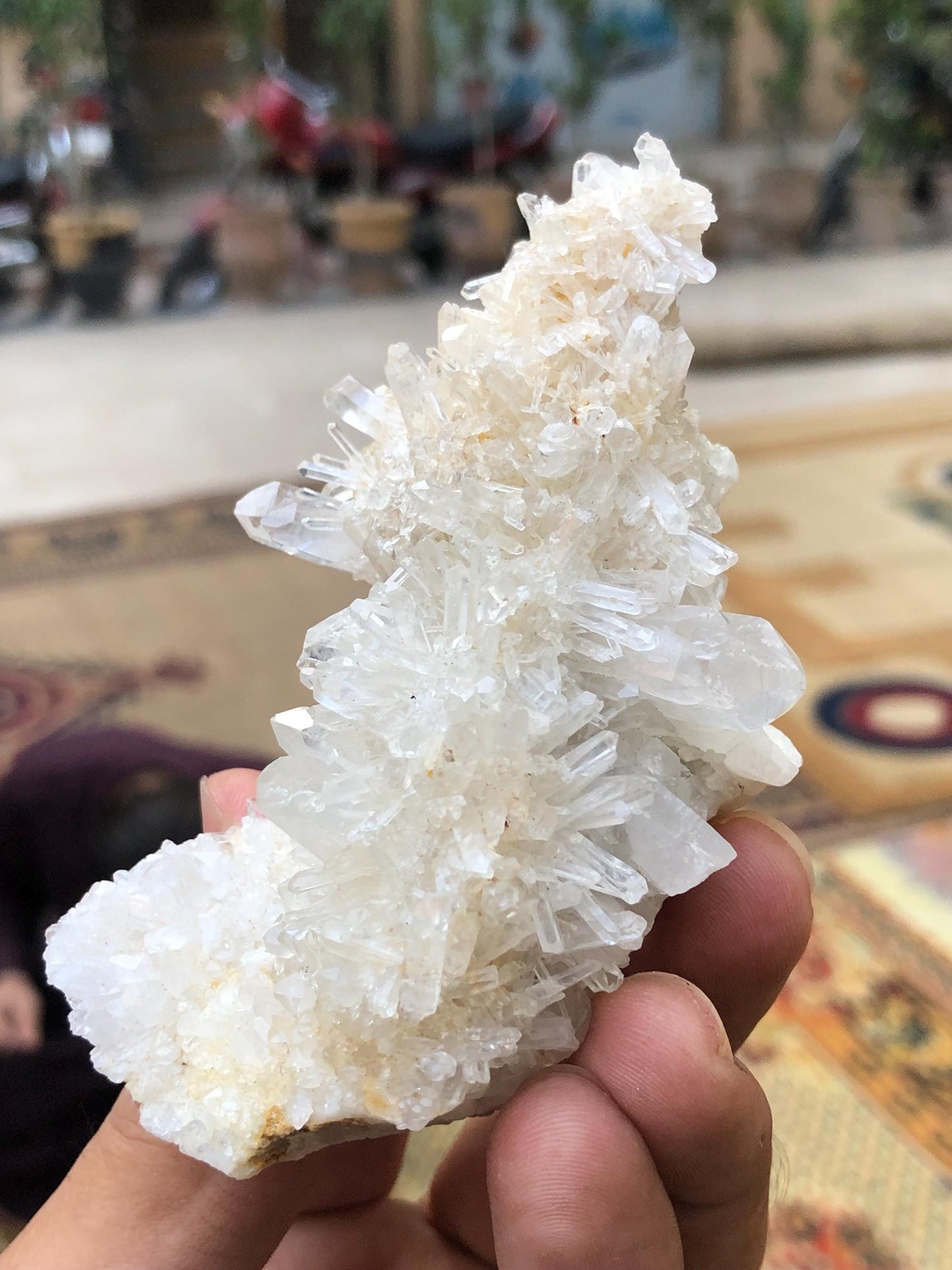 Quartz Crystal Specimen 135 g - Collector Specimen