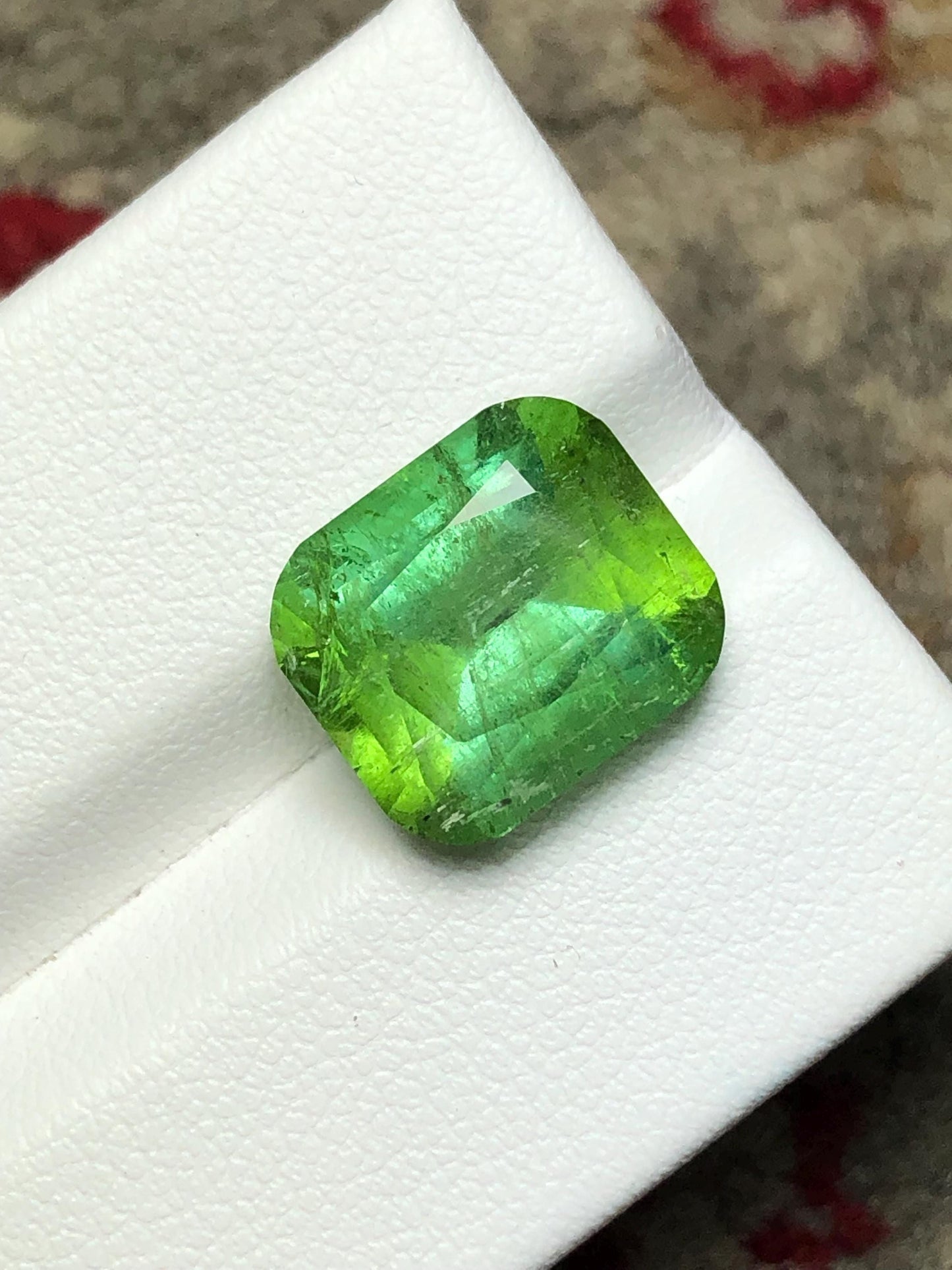 Natural Green Tourmaline Faceted 7.20 ct - Gemstone for Jewelry from Afghanistan