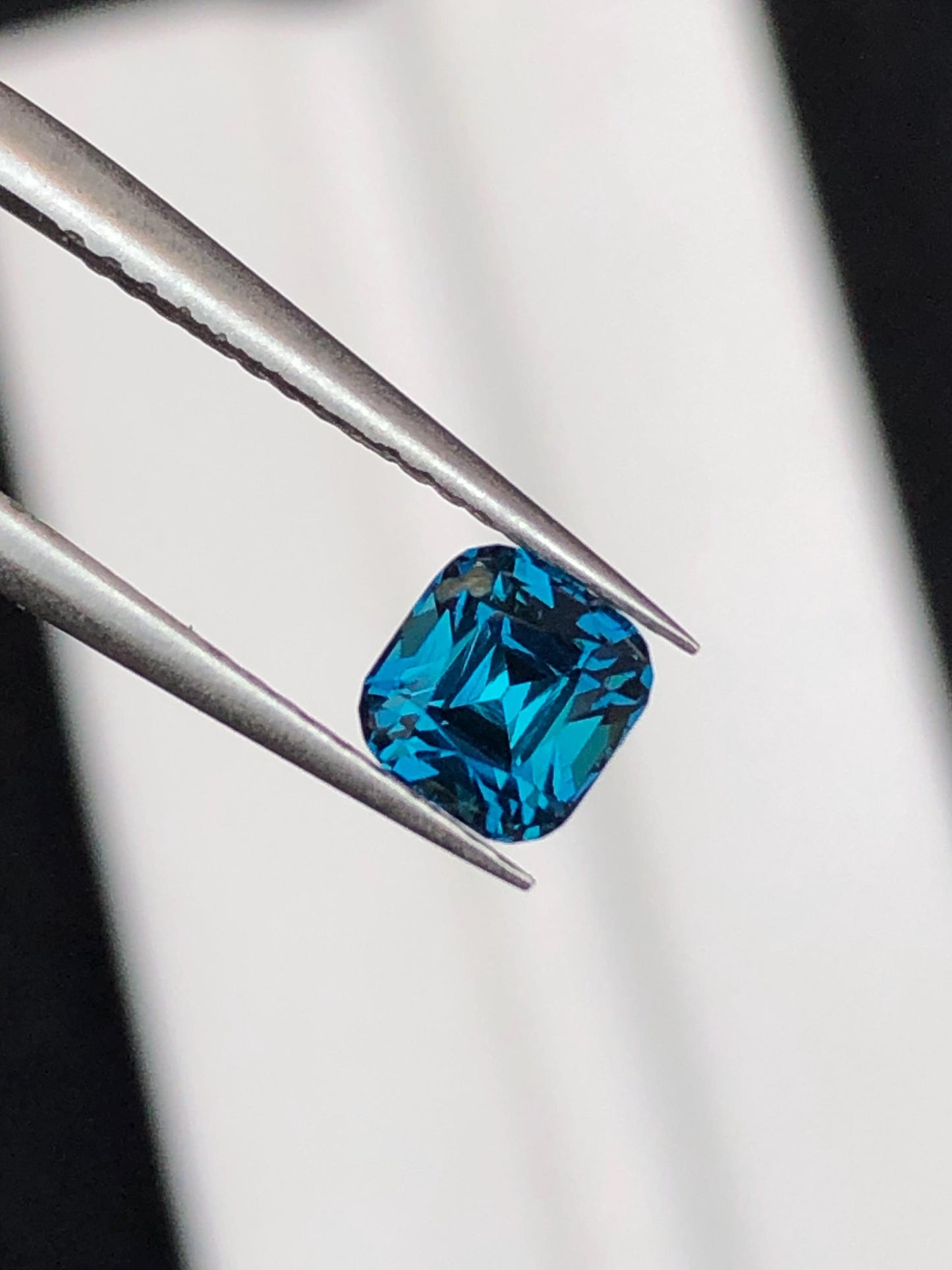 Natural Ink Blue Tourmaline Faceted 1 ct - Gemstone for Jewelry from Afghanistan