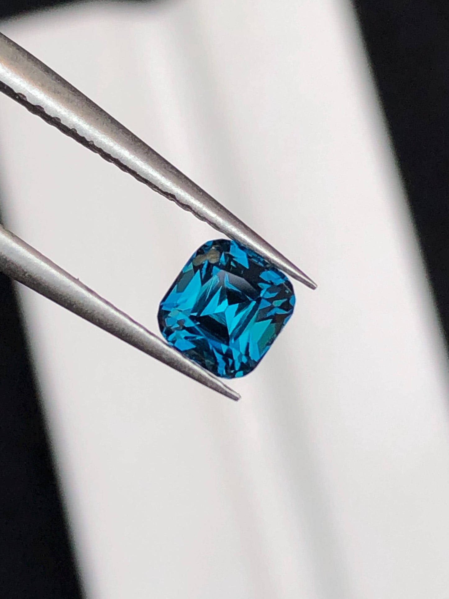 Natural Ink Blue Tourmaline Faceted 1 ct - Gemstone for Jewelry from Afghanistan