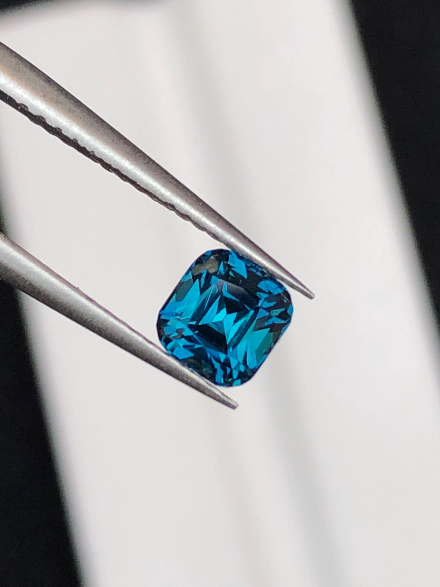 Natural Ink Blue Tourmaline Faceted 1 ct - Gemstone for Jewelry from Afghanistan