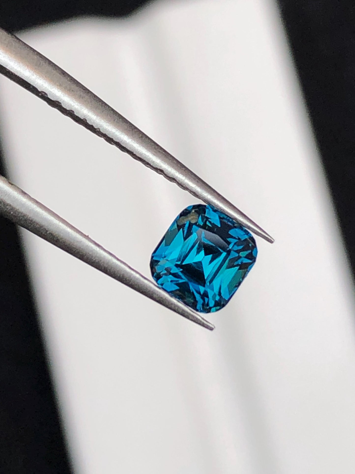 Natural Ink Blue Tourmaline Faceted 1 ct - Gemstone for Jewelry from Afghanistan