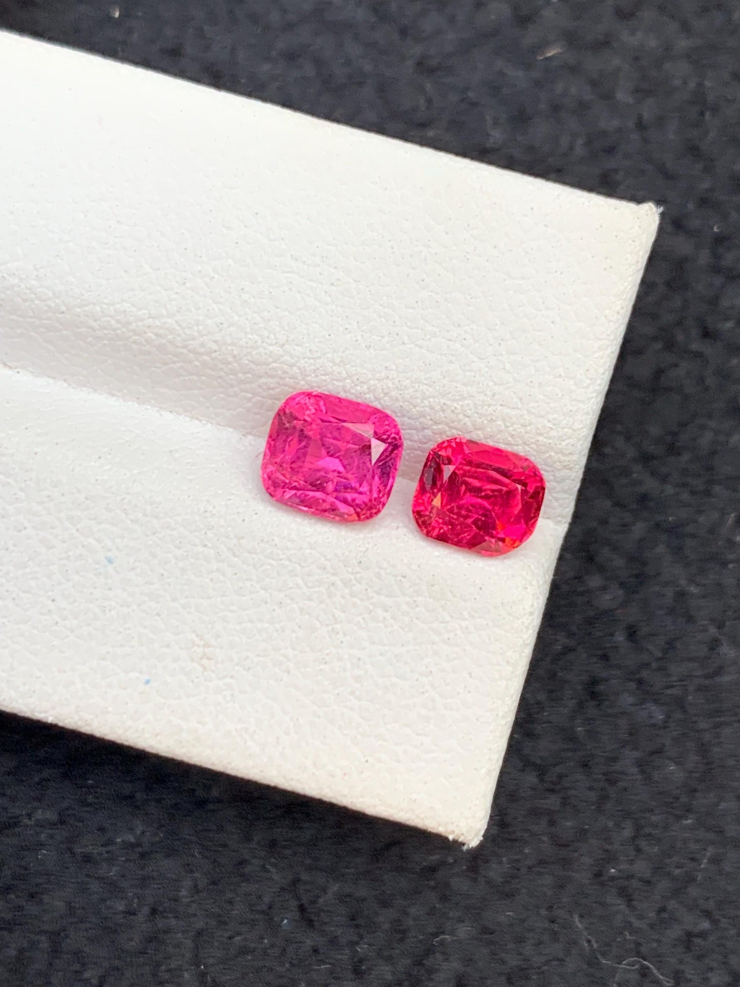 Rubellite Tourmaline Faceted 2.40 ct - Natural Gemstone for Jewelry