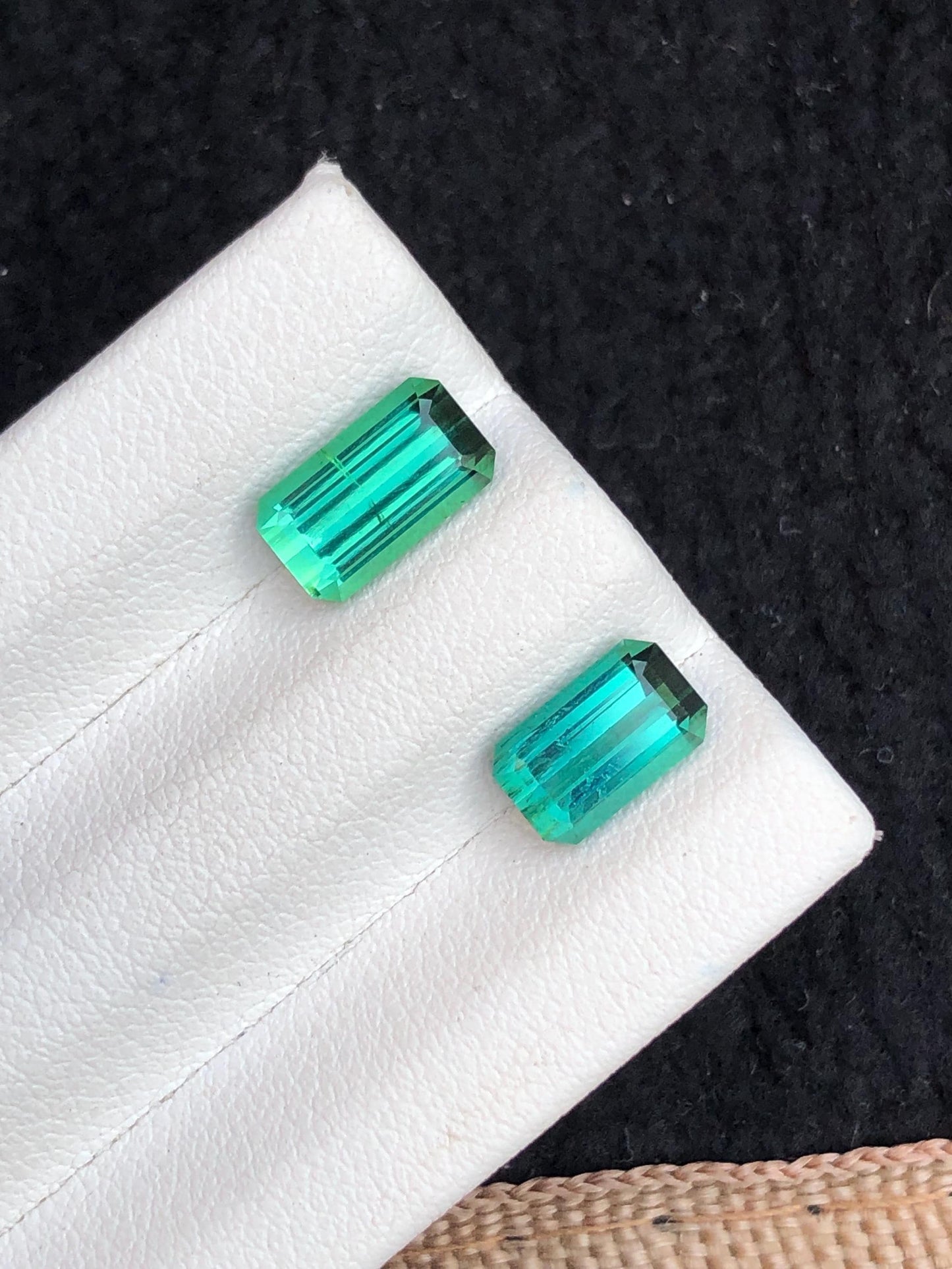 Natural Blue Green Tourmaline Faceted - Gemstone for Jewelry