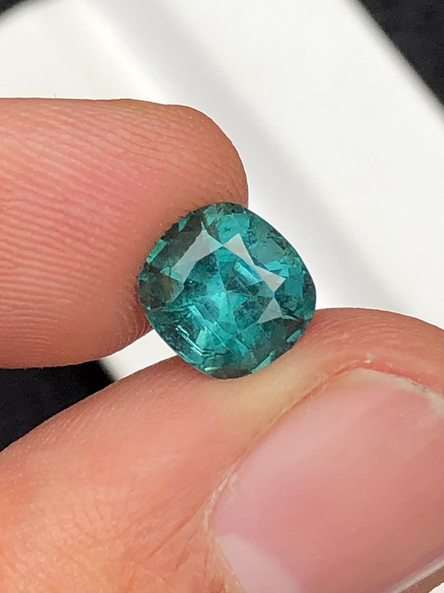 Blue Tourmaline Faceted 2.30 ct - Natural Gemstone for Jewelry from Afghanistan