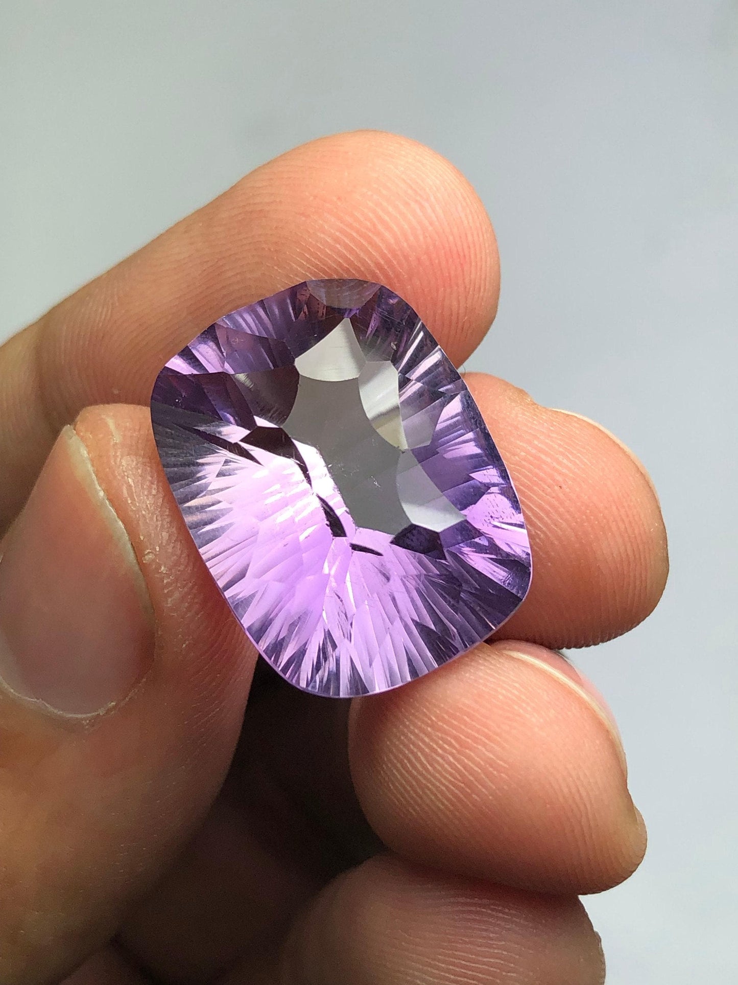 Amethyst Faceted 20.60 ct - Deep Violet Gem for Luxury Jewelry