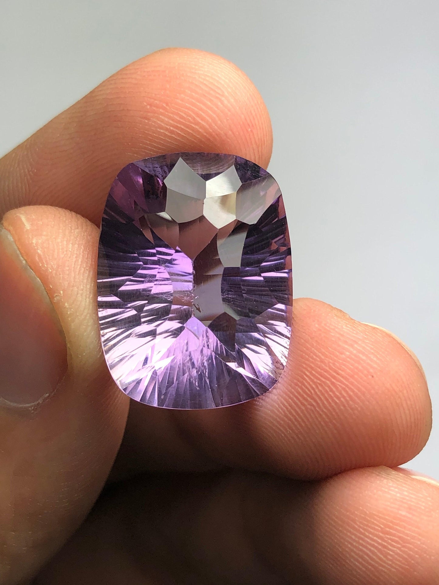 Amethyst Faceted 20.60 ct - Deep Violet Gem for Luxury Jewelry