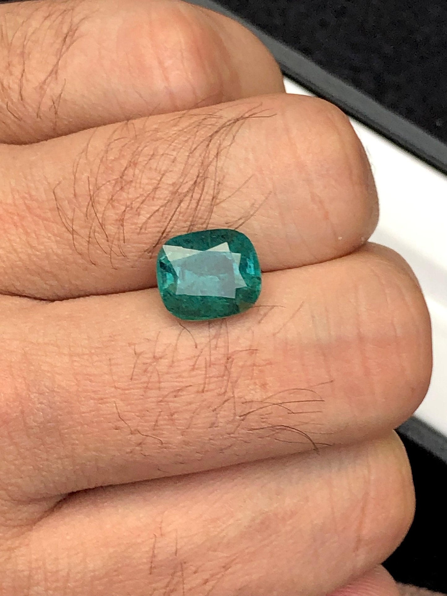 Natural Green Tourmaline Faceted 4.60 ct - Gemstone for Jewelry from Afghanistan