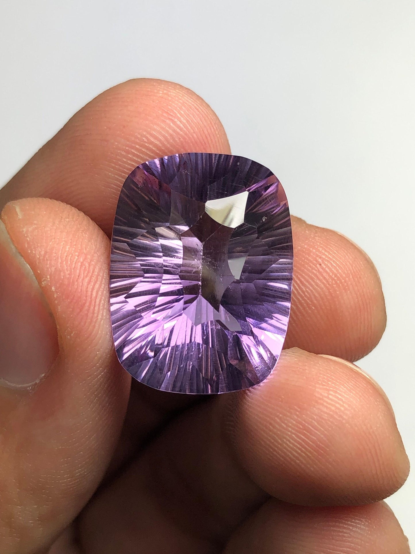 Amethyst Faceted 20.60 ct - Deep Violet Gem for Luxury Jewelry