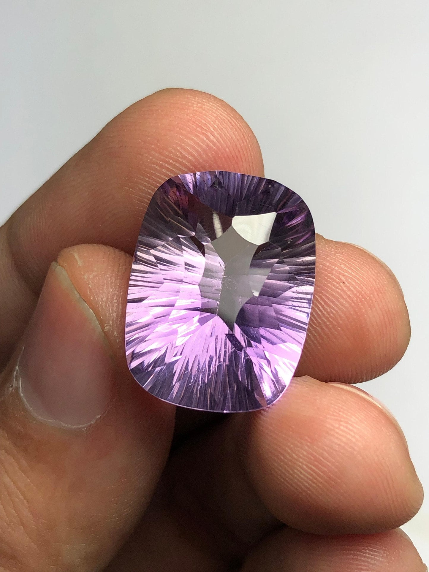 Amethyst Faceted 20.60 ct - Deep Violet Gem for Luxury Jewelry