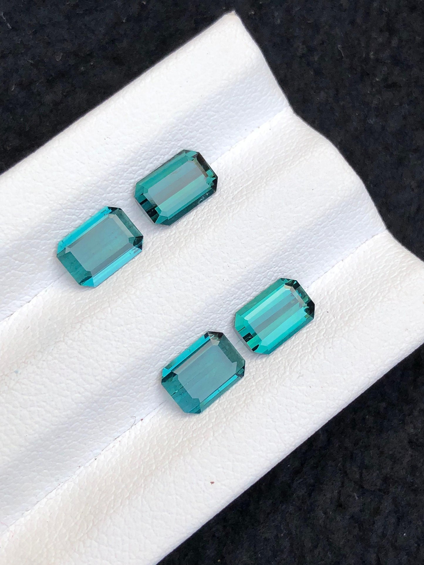 Indicolite Tourmaline Faceted Pair 2.90 ct - Earrings Stones from Afghanistan