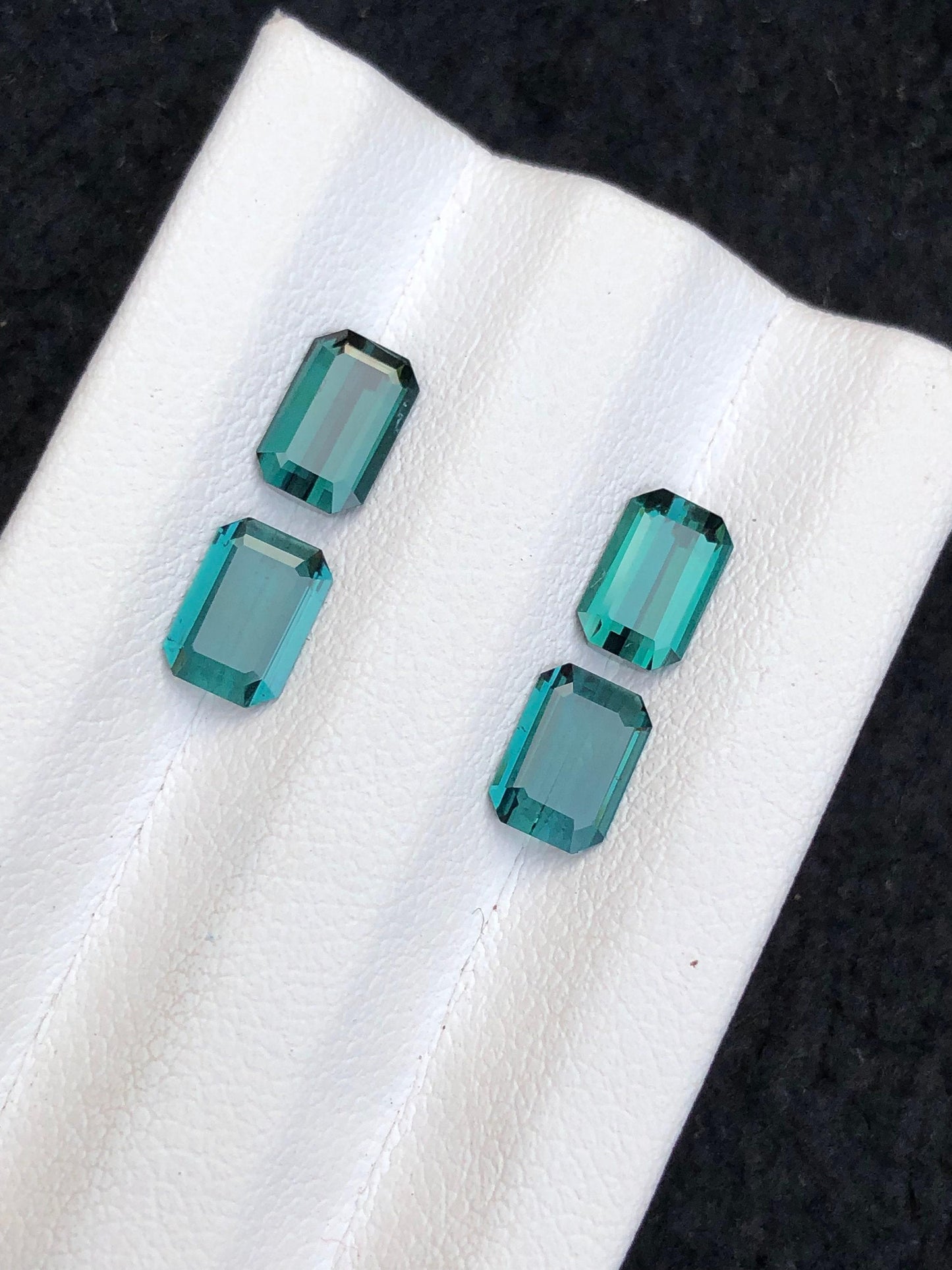 Indicolite Tourmaline Faceted Pair 2.90 ct - Earrings Stones from Afghanistan