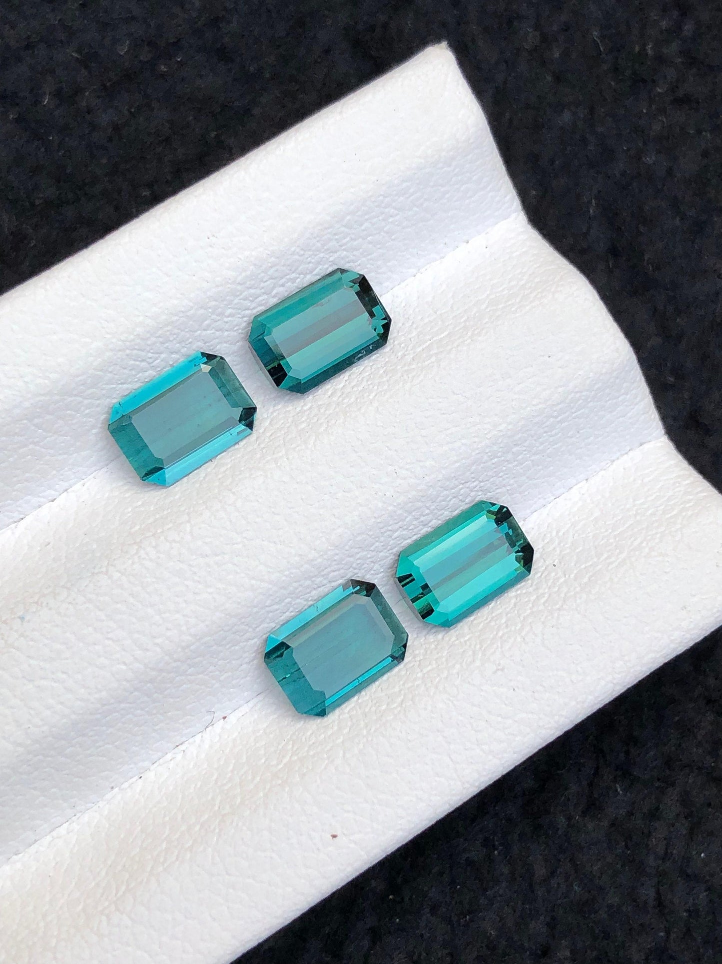 Indicolite Tourmaline Faceted Pair 2.90 ct - Earrings Stones from Afghanistan