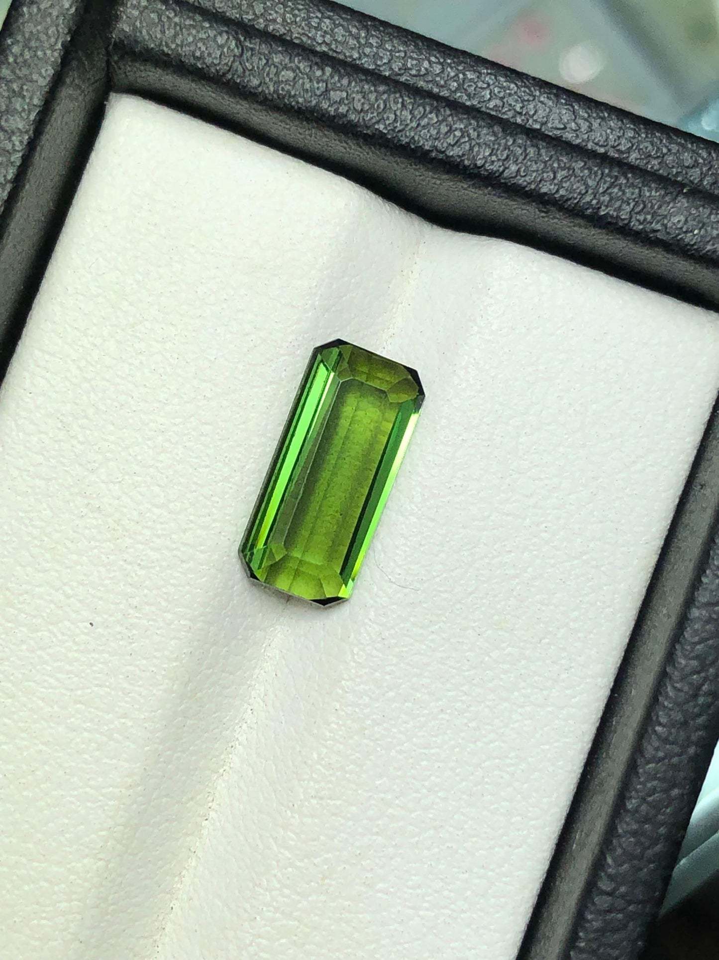 Green Tourmaline Faceted 2.45 ct - Loose Gem from Afghanistan