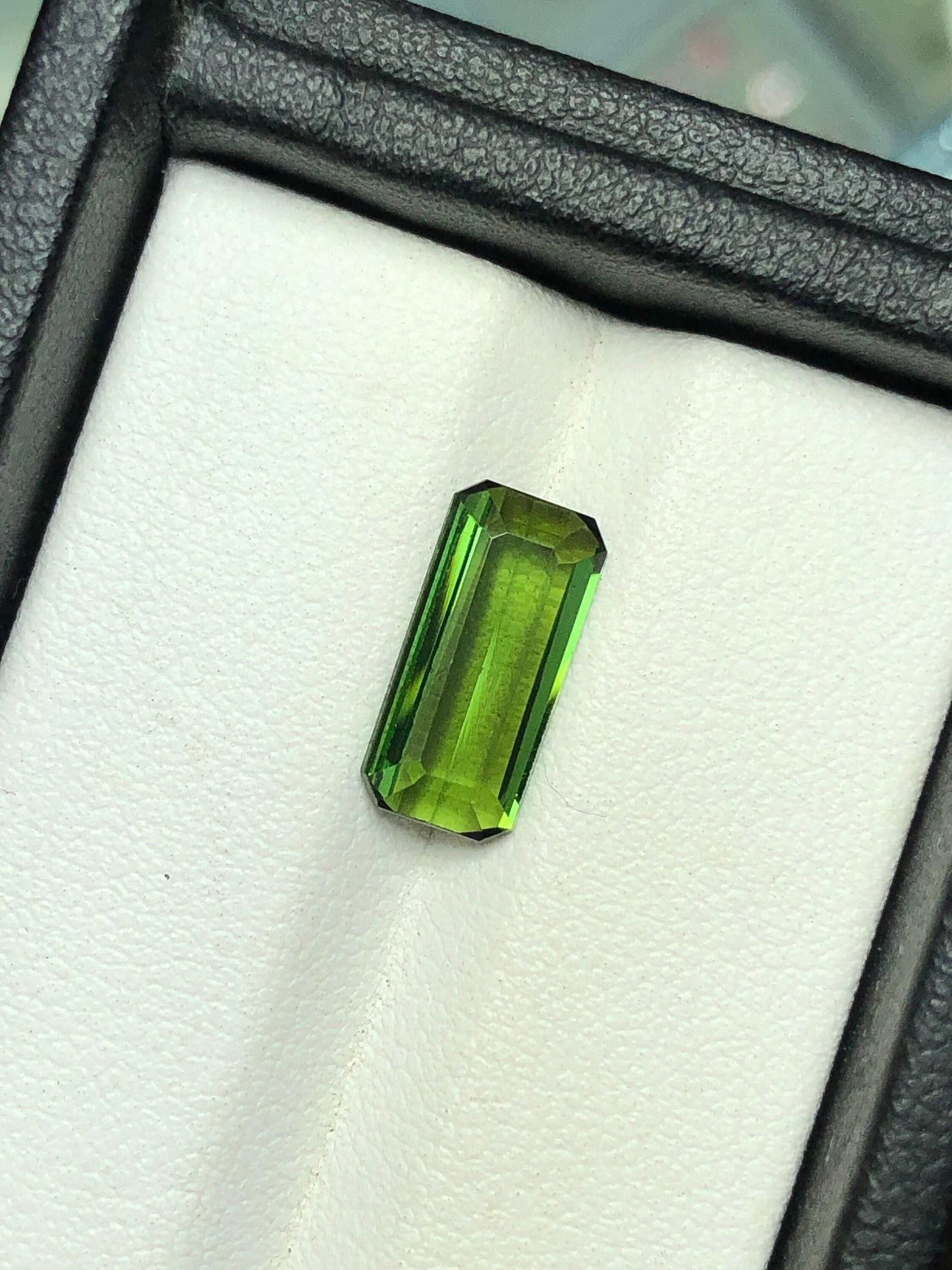 Green Tourmaline Faceted 2.45 ct - Loose Gem from Afghanistan