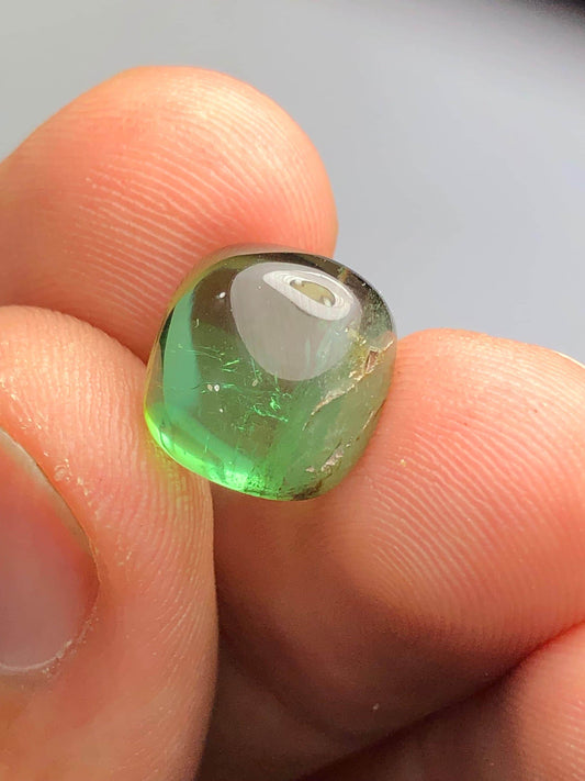 Green Tourmaline Cabochon 7.70 ct - Cabochon Gem from Afghanistan