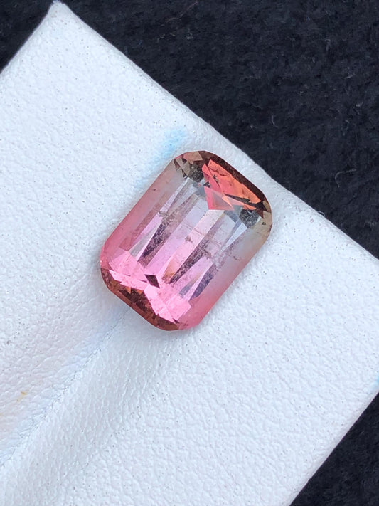 Bi colour Tourmaline Faceted 4.35 ct - Loose Gemstone from Afghanistan
