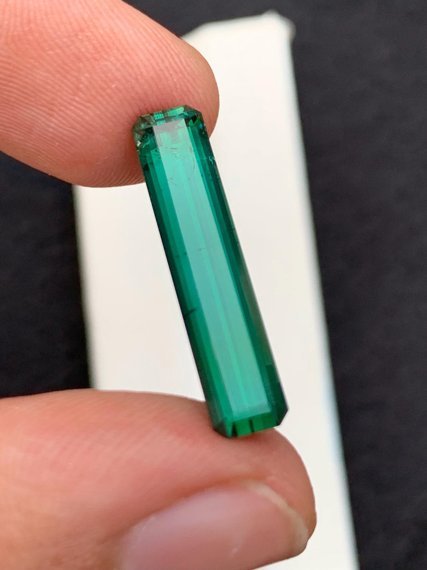 Bluish Green Tourmaline Faceted 7 ct - Fine Jewelry Gemstone