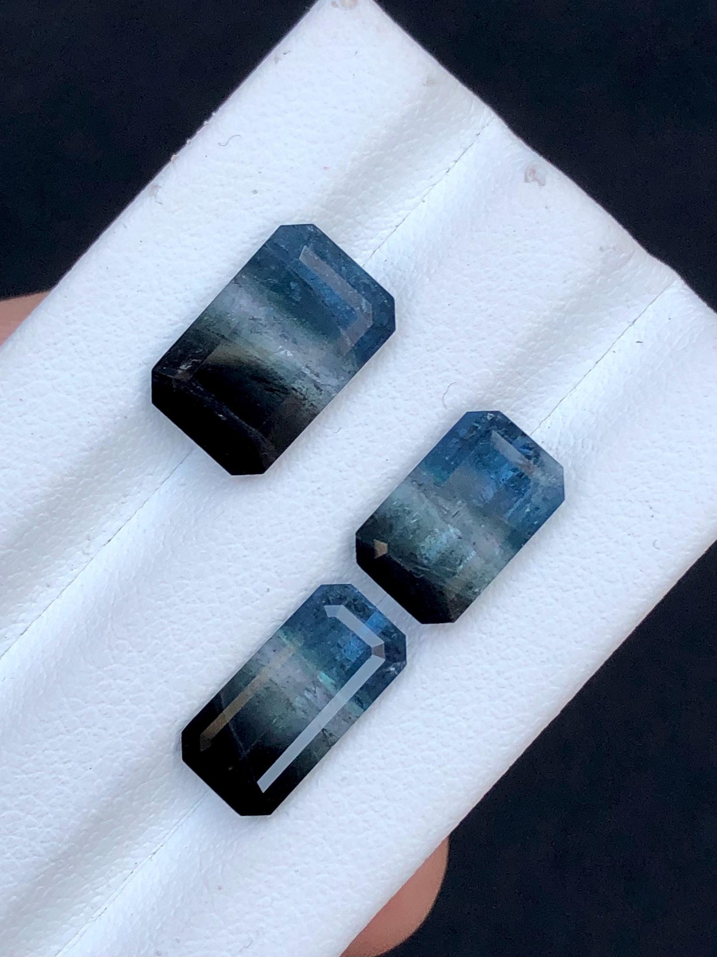 Bi colour Tourmaline Faceted 11 ct - Natural Loose Gemstone