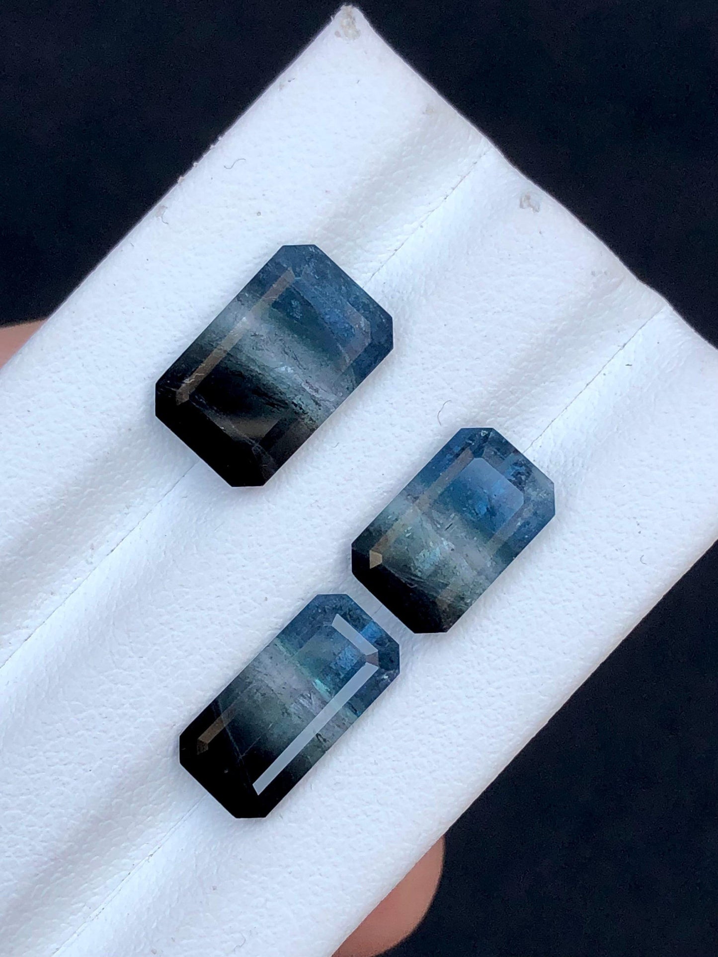 Bi colour Tourmaline Faceted 11 ct - Natural Loose Gemstone