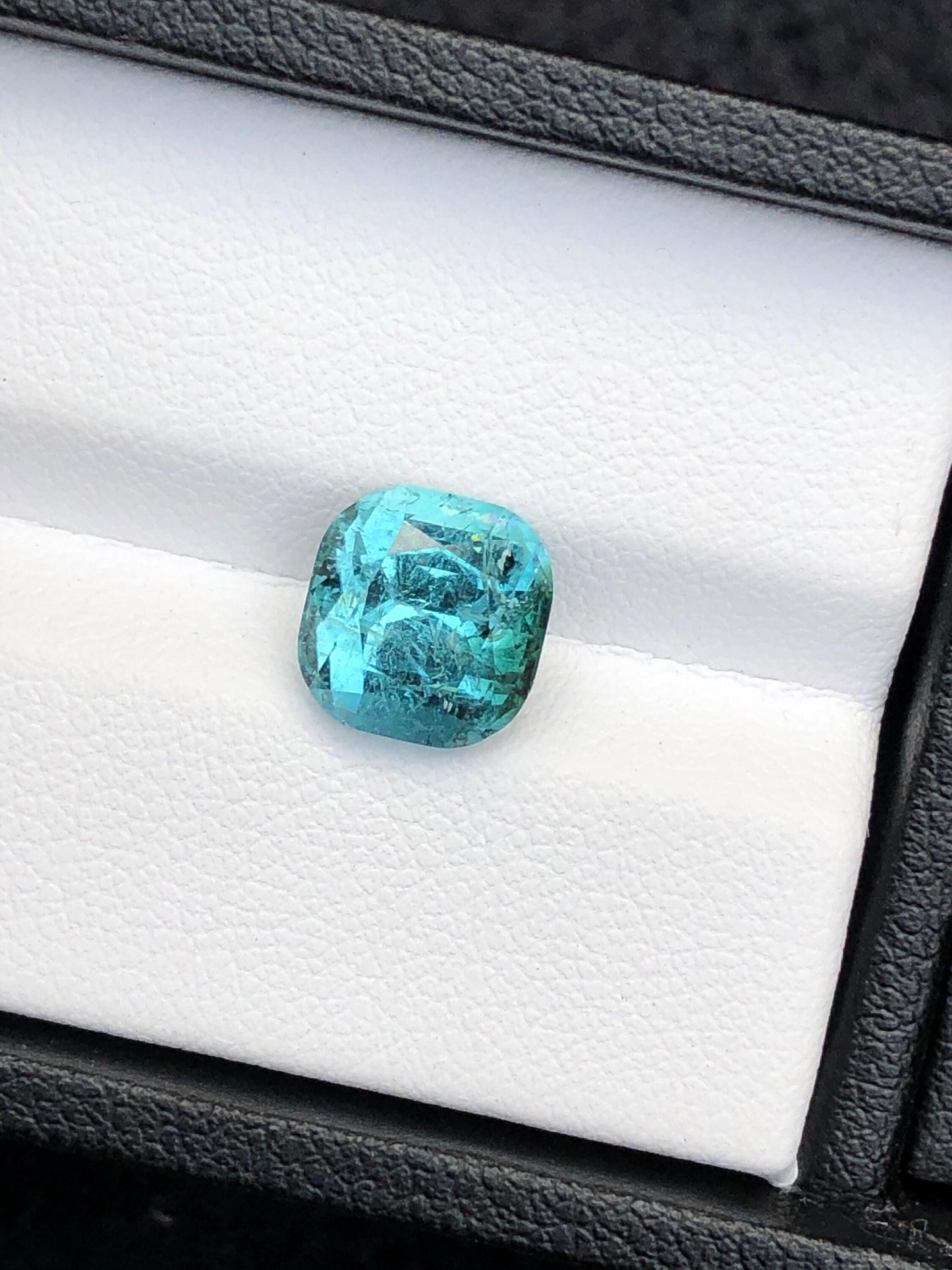 Blue Tourmaline Faceted 3.75 ct - Fine Jewelry Gemstone Afghanistan