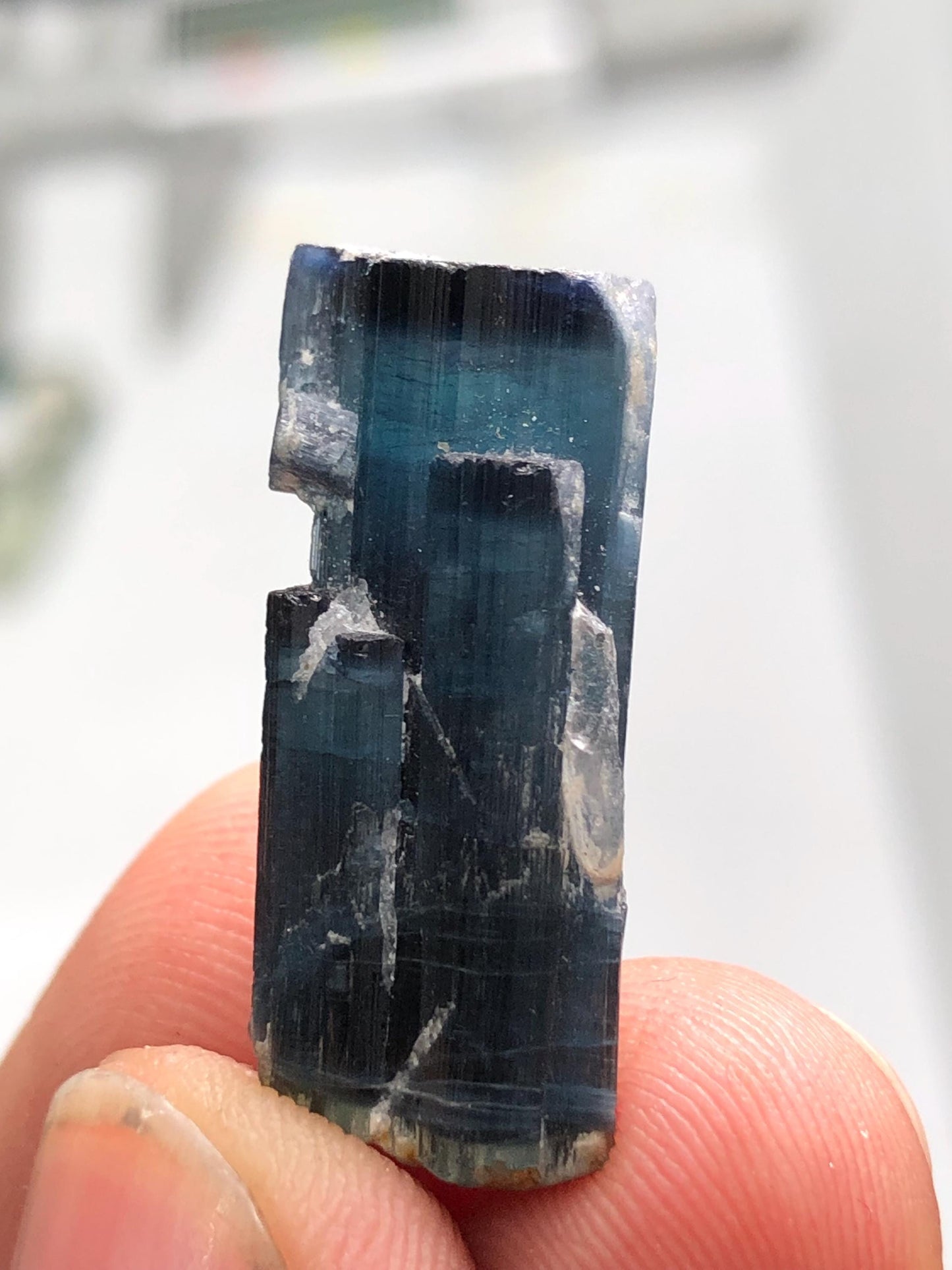 Blue Tourmaline Crystal 23 ct - Collector Mineral Specimen