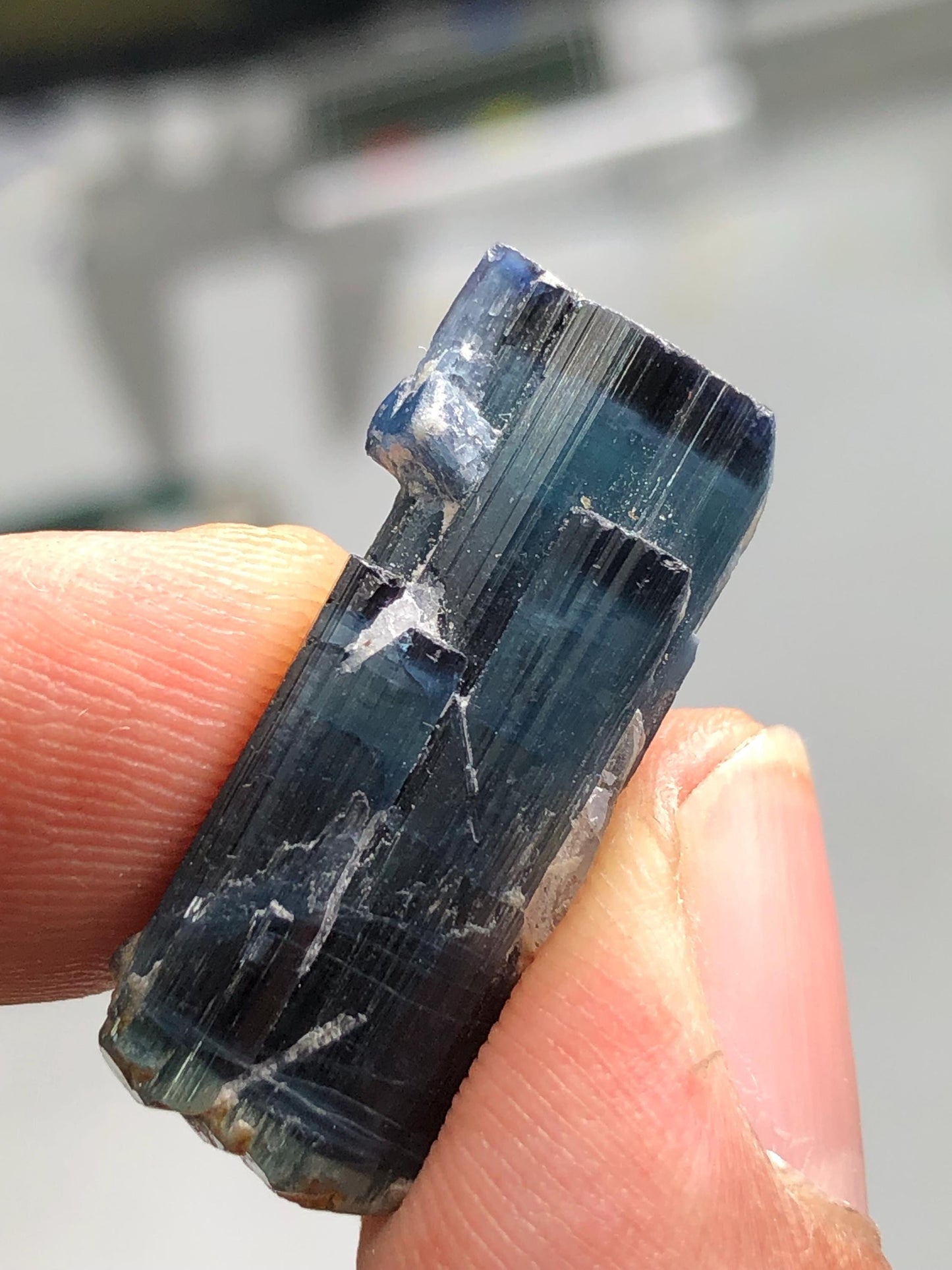 Blue Tourmaline Crystal 23 ct - Collector Mineral Specimen
