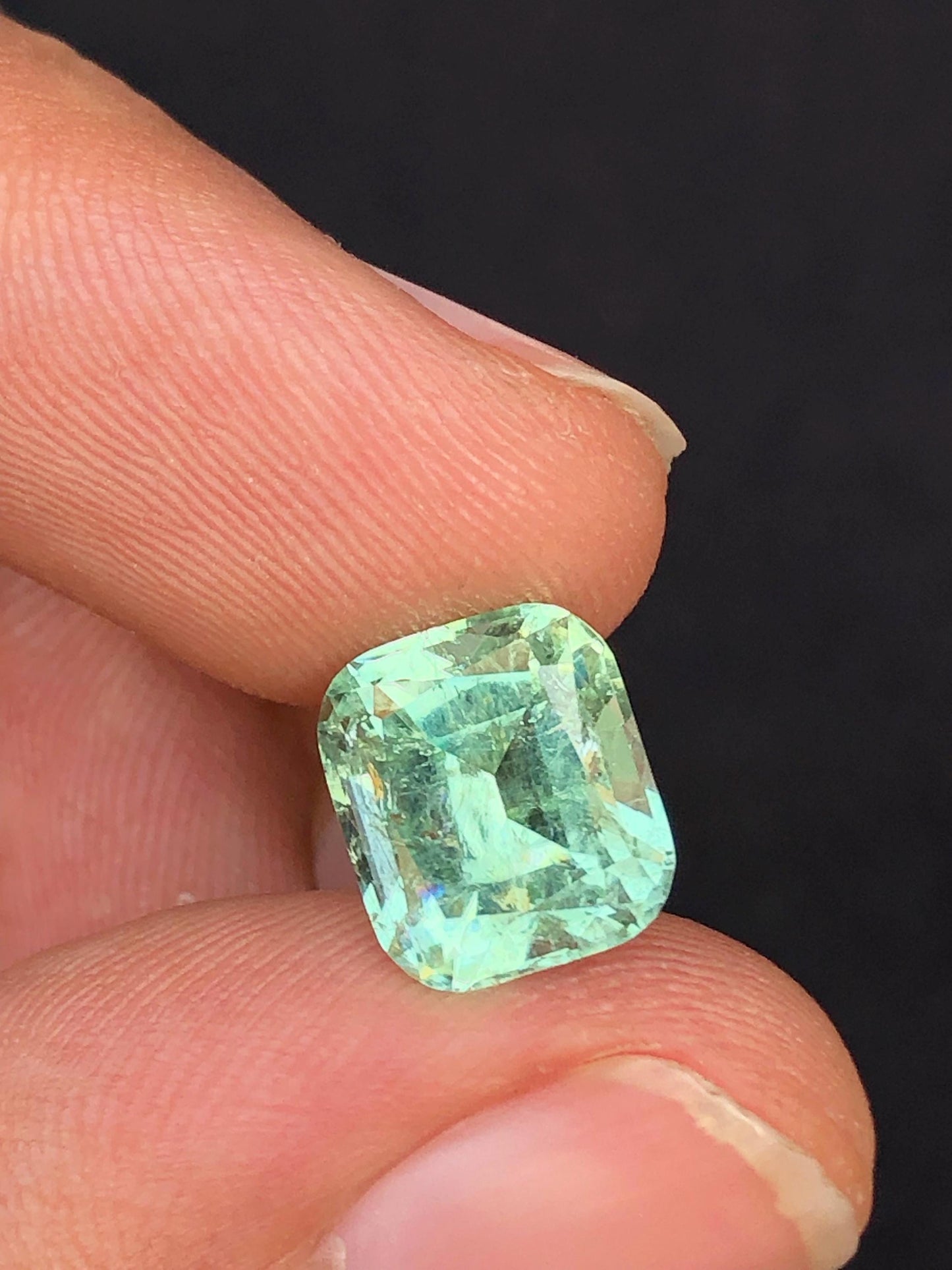 Mint Tourmaline Faceted 4.20 ct - Fine Jewelry Gemstone Afghanistan