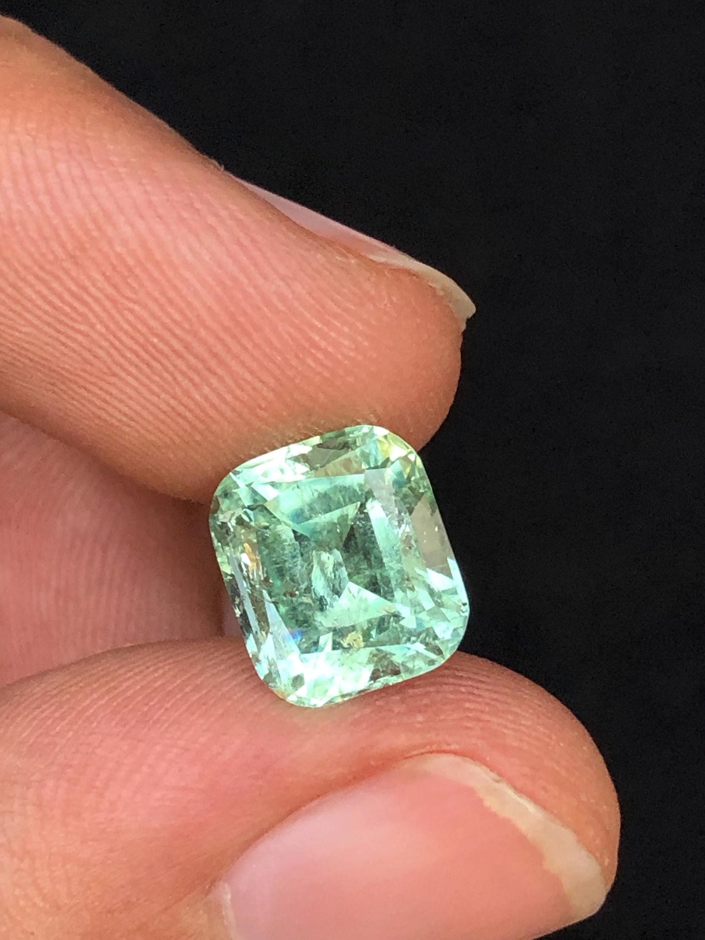 Mint Tourmaline Faceted 4.20 ct - Fine Jewelry Gemstone Afghanistan