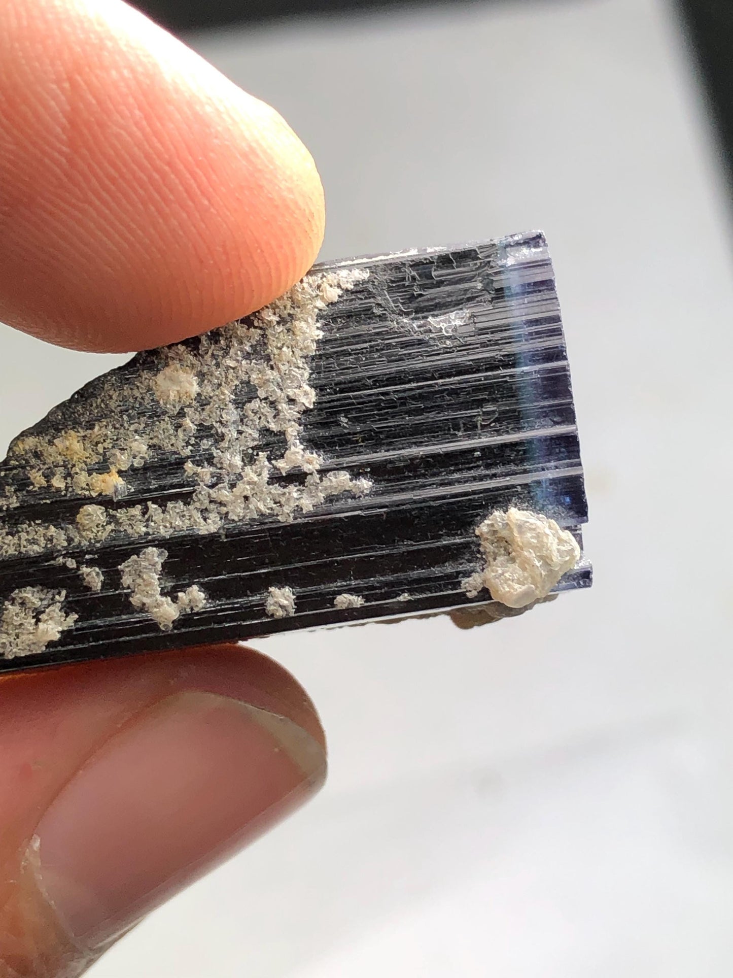 Bi Colour Tourmaline Crystal 14 g - Collector Mineral Specimen