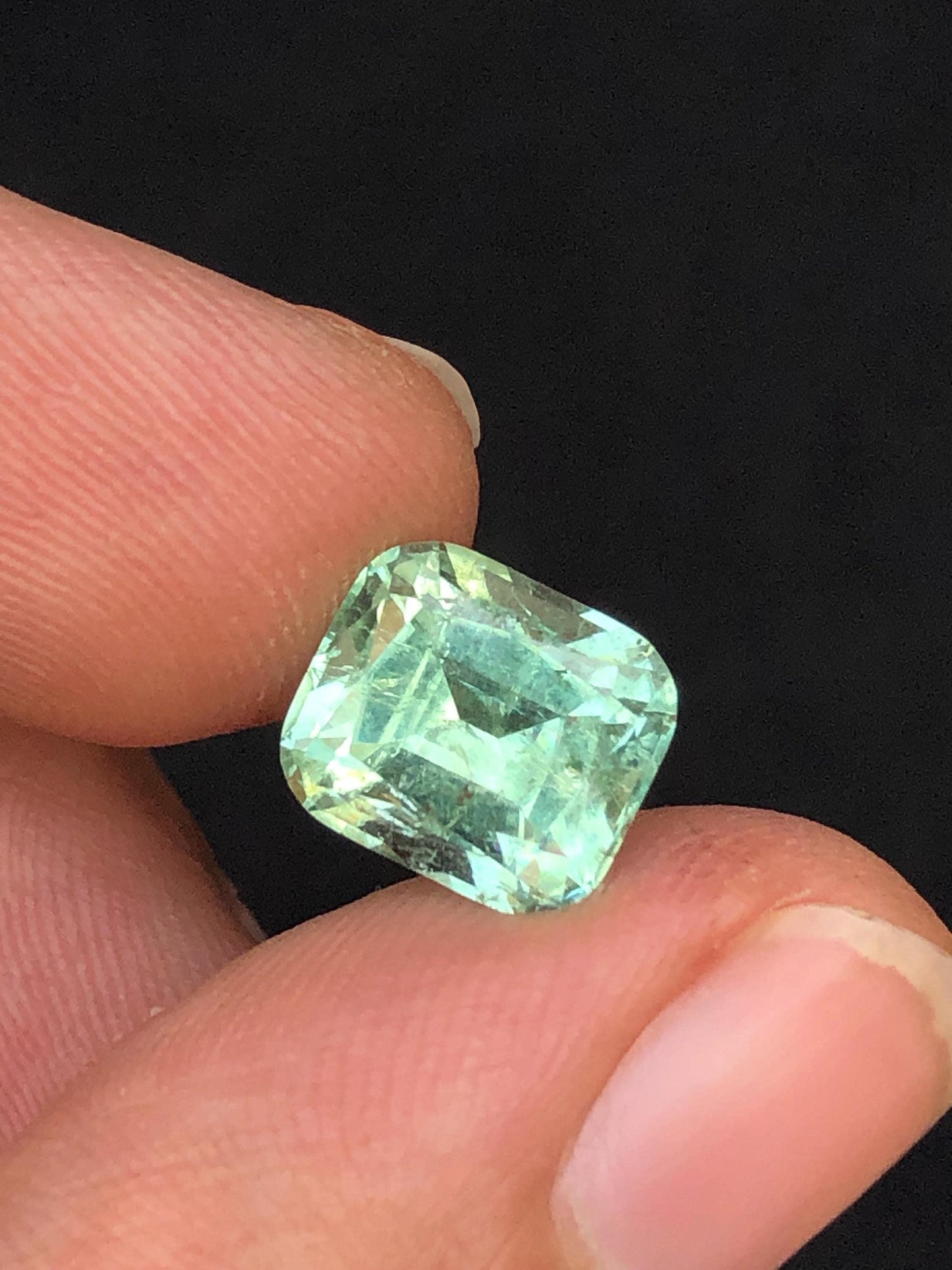 Mint Tourmaline Faceted 4.20 ct - Fine Jewelry Gemstone Afghanistan
