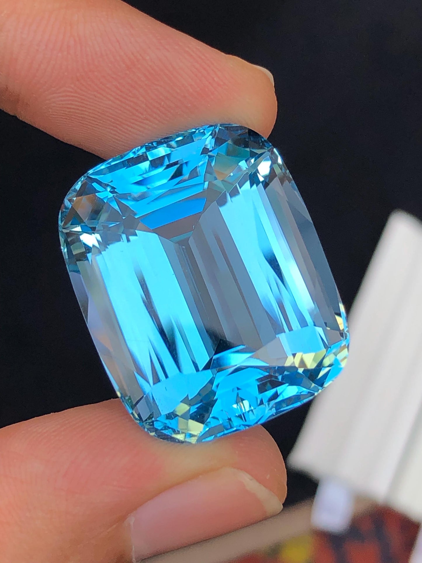 Swiss Topaz Faceted 85 ct - Collector Gemstone Parcel