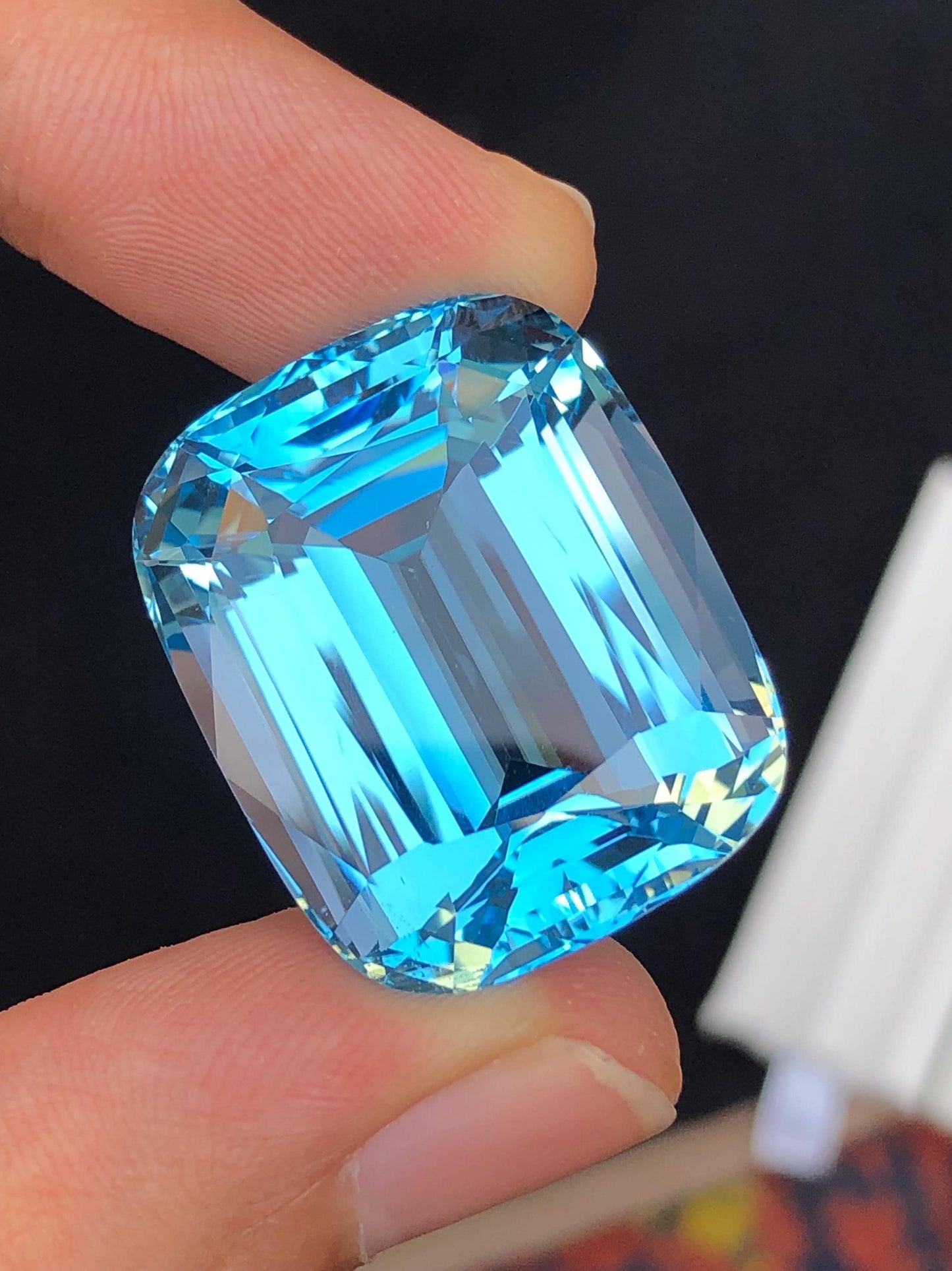 Swiss Topaz Faceted 85 ct - Collector Gemstone Parcel