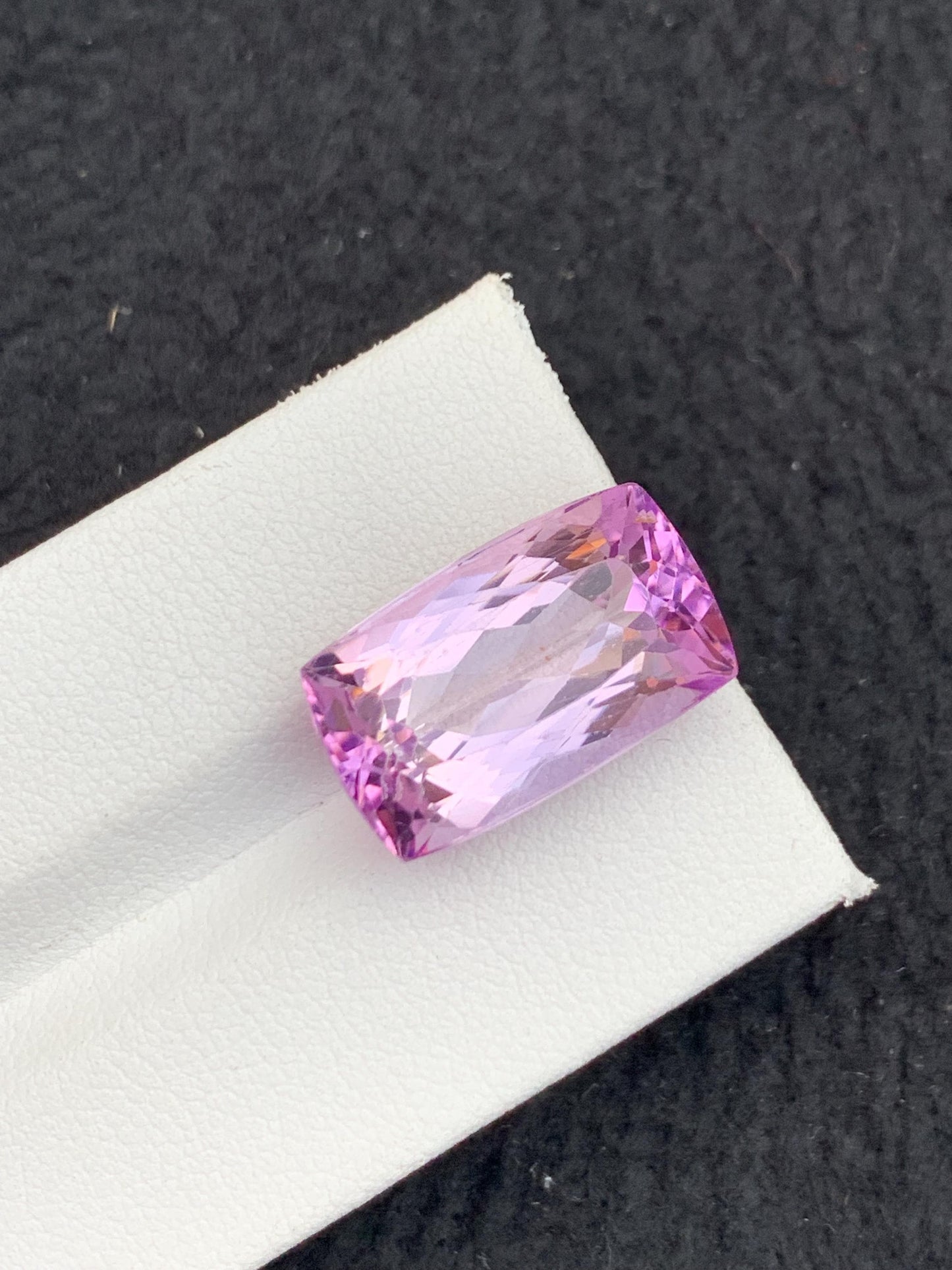 Kunzite Pink Faceted 16 ct - Fine Jewelry Gemstone
