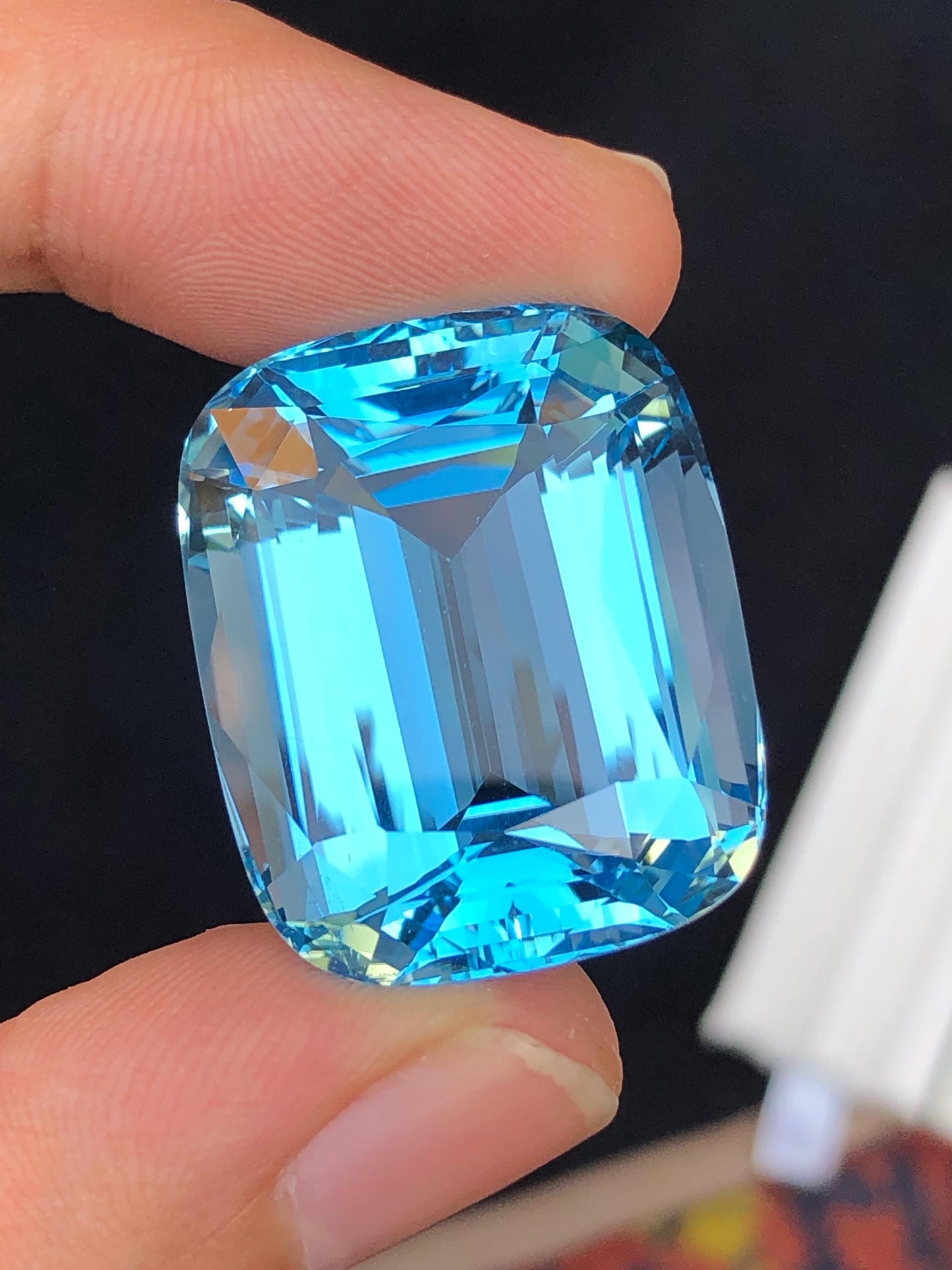 Swiss Topaz Faceted 85 ct - Collector Gemstone Parcel