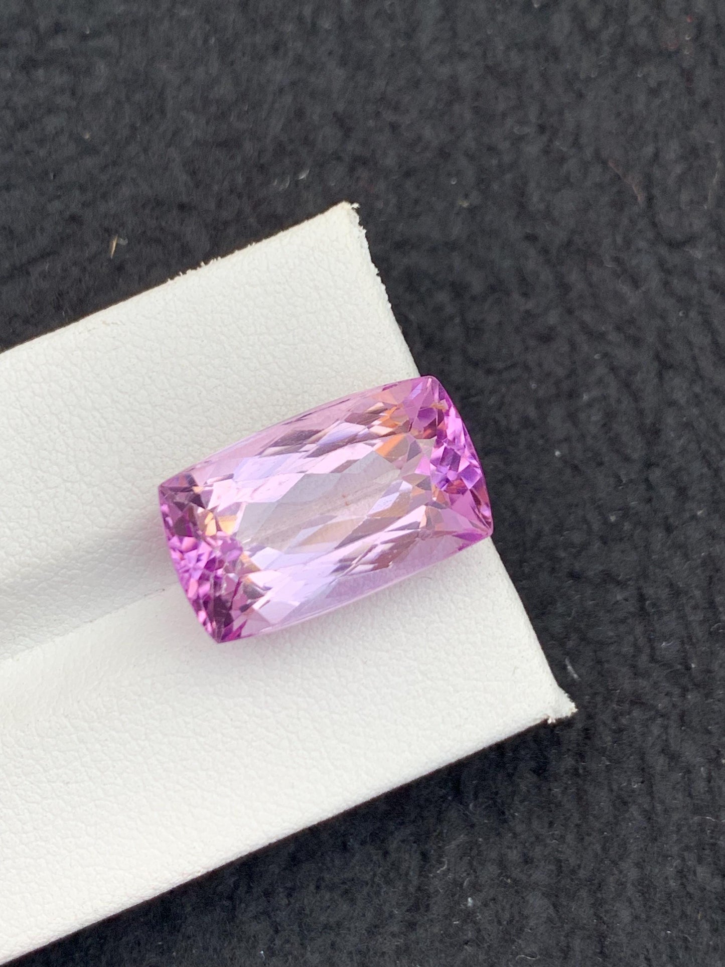 Kunzite Pink Faceted 16 ct - Fine Jewelry Gemstone