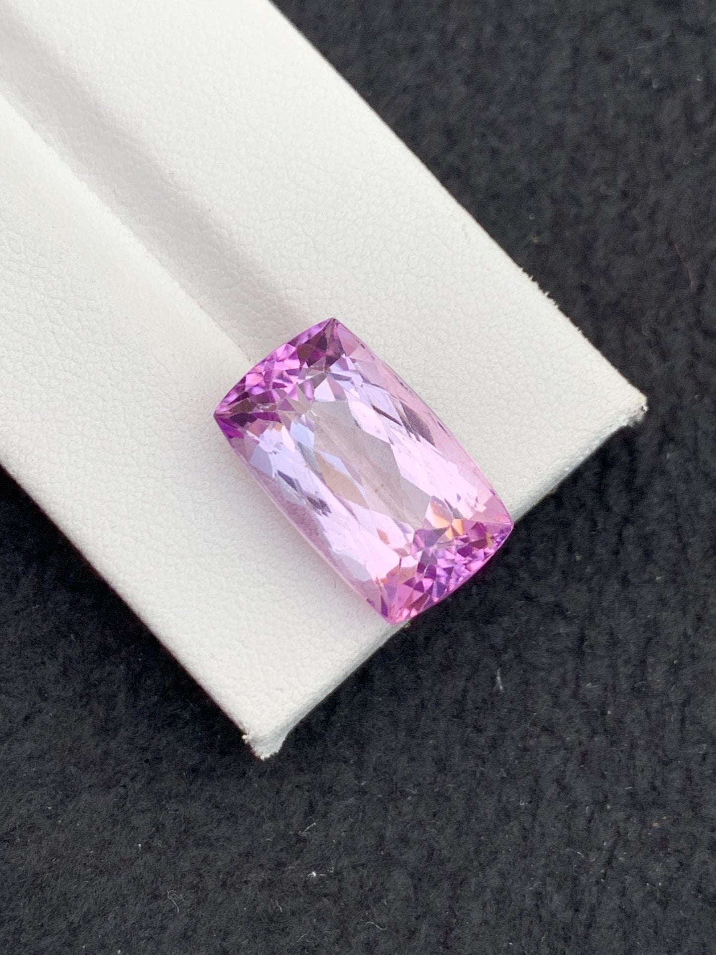 Kunzite Pink Faceted 16 ct - Fine Jewelry Gemstone